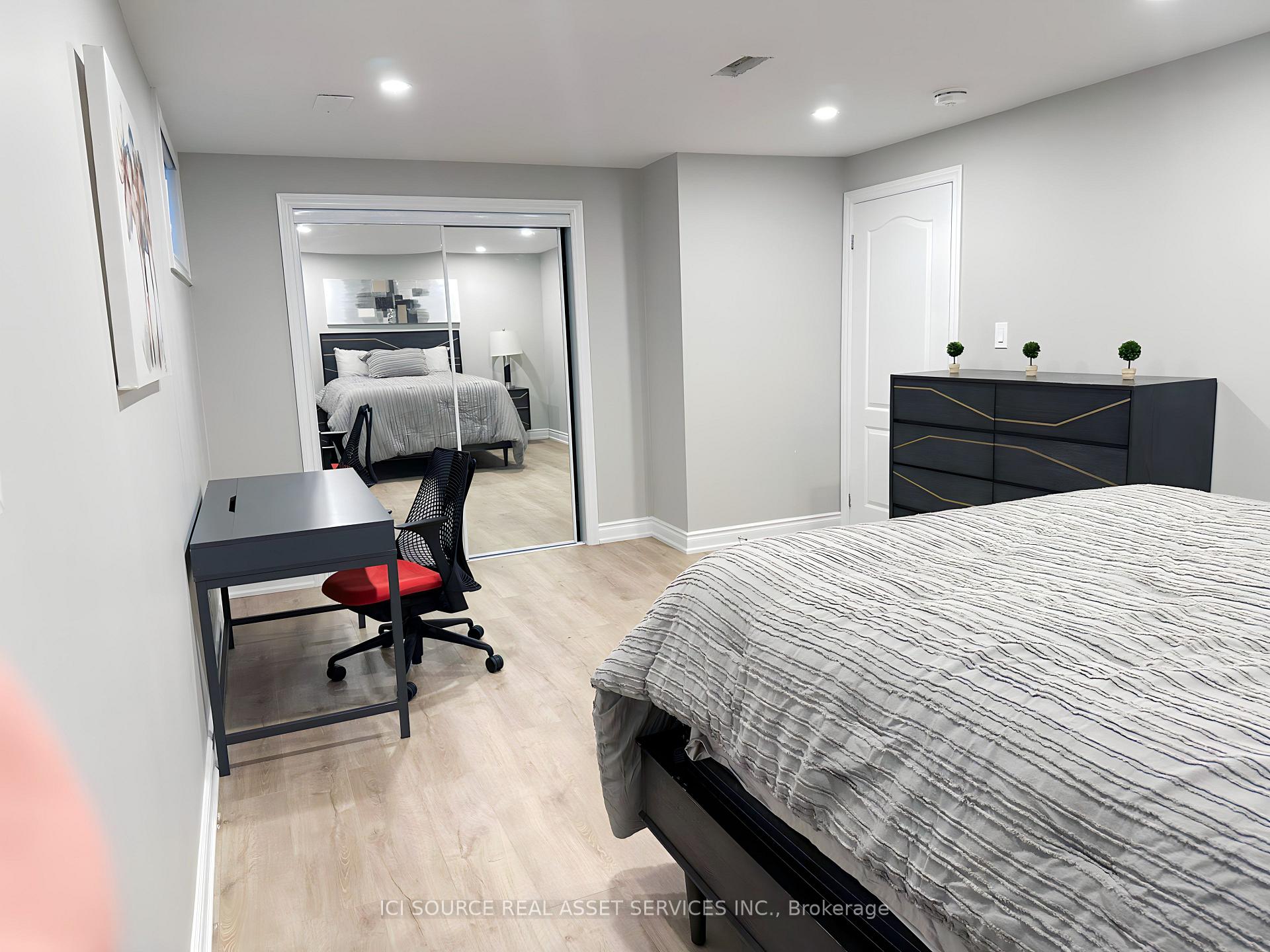 Photo 5 of Unit B, 30 York Drive, Peterborough, Monaghan Ward 2 — HOMEH