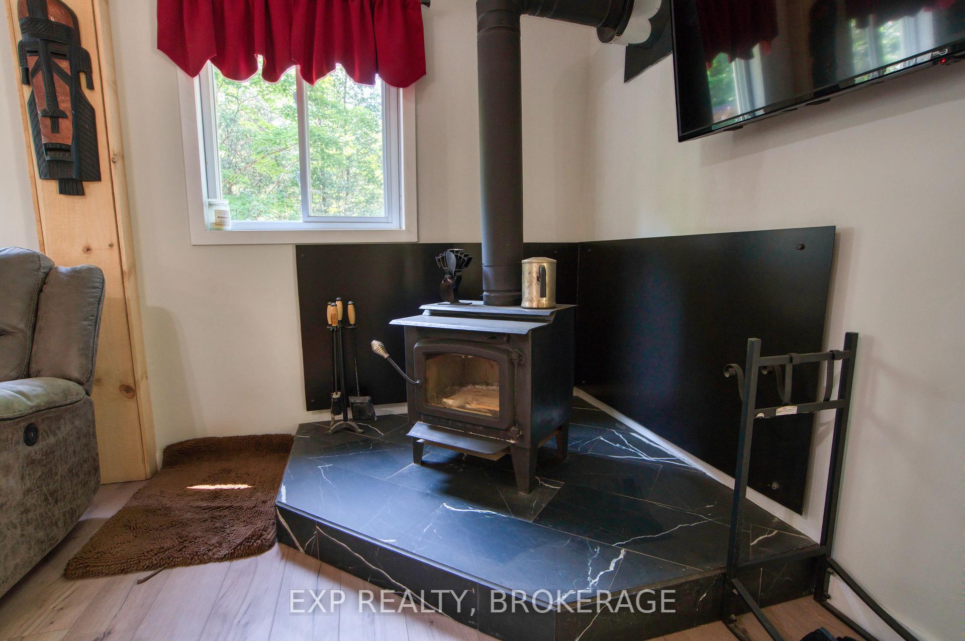 Photo 12 of 1427 Lewis Road, Frontenac, Frontenac Centre — HOMEH