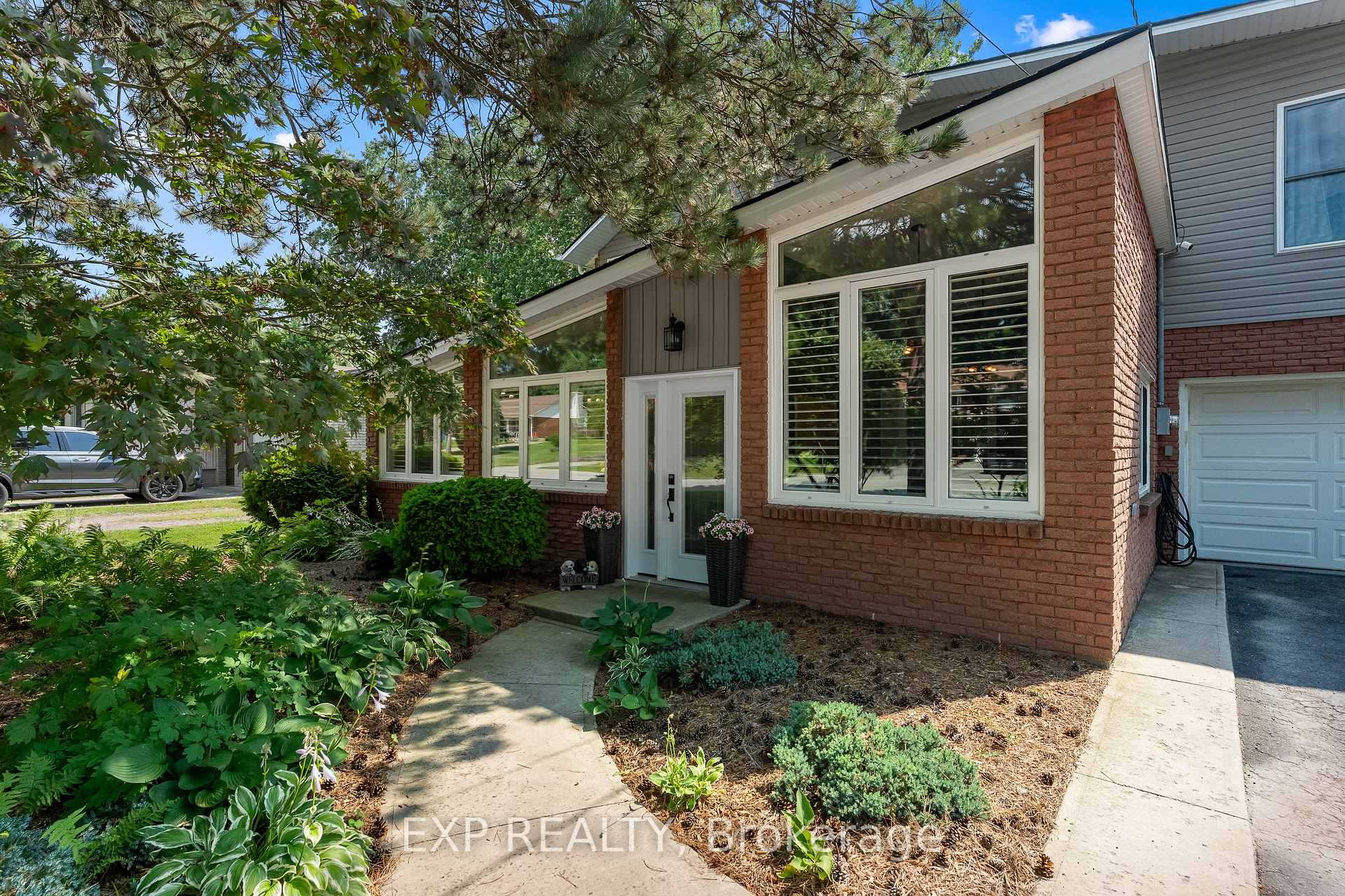 Photo 41 of 9 Stella Street, Pelham, Fonthill — HOMEH