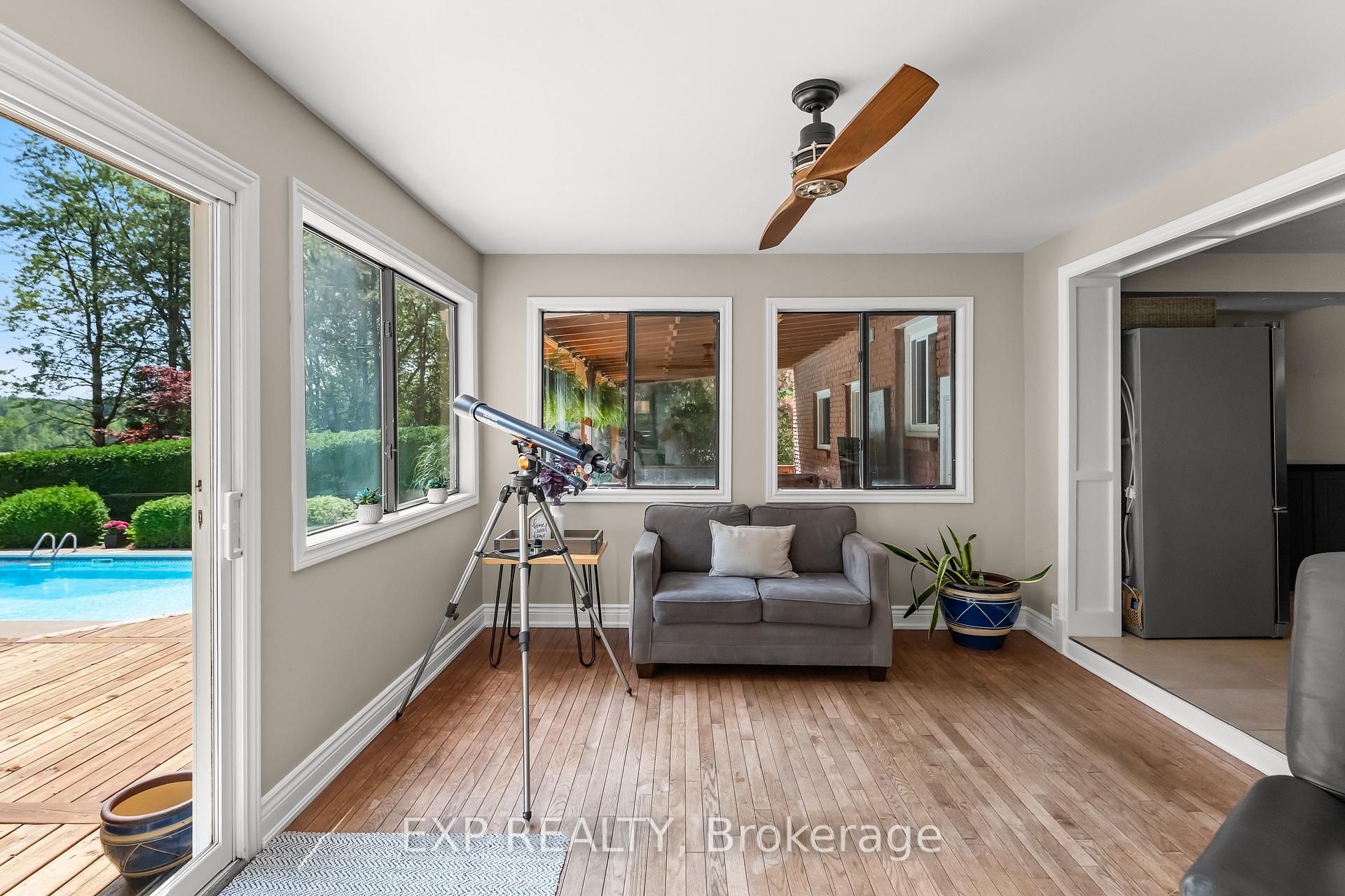 Photo 14 of 9 Stella Street, Pelham, Fonthill — HOMEH