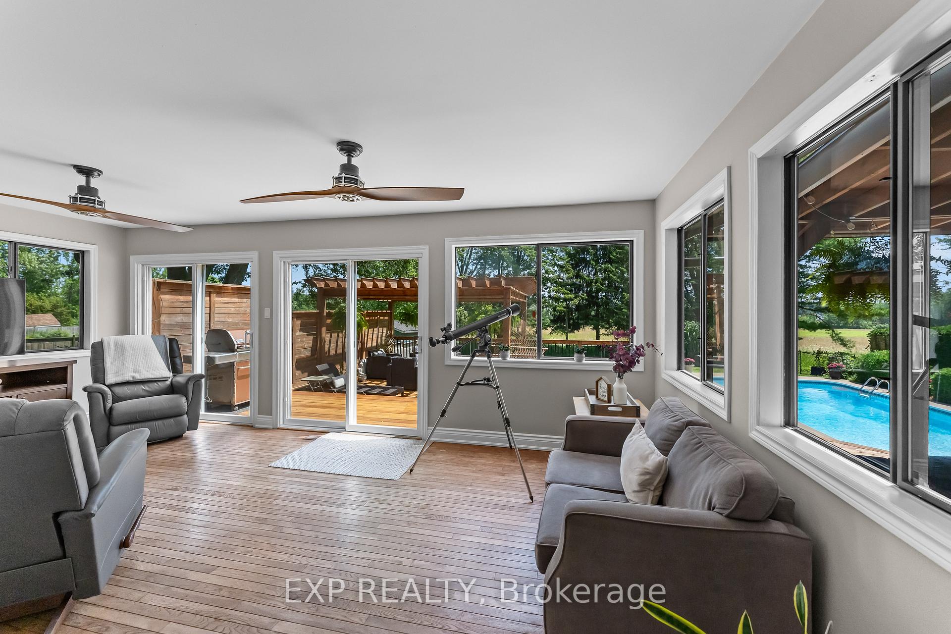 Photo 15 of 9 Stella Street, Pelham, Fonthill — HOMEH