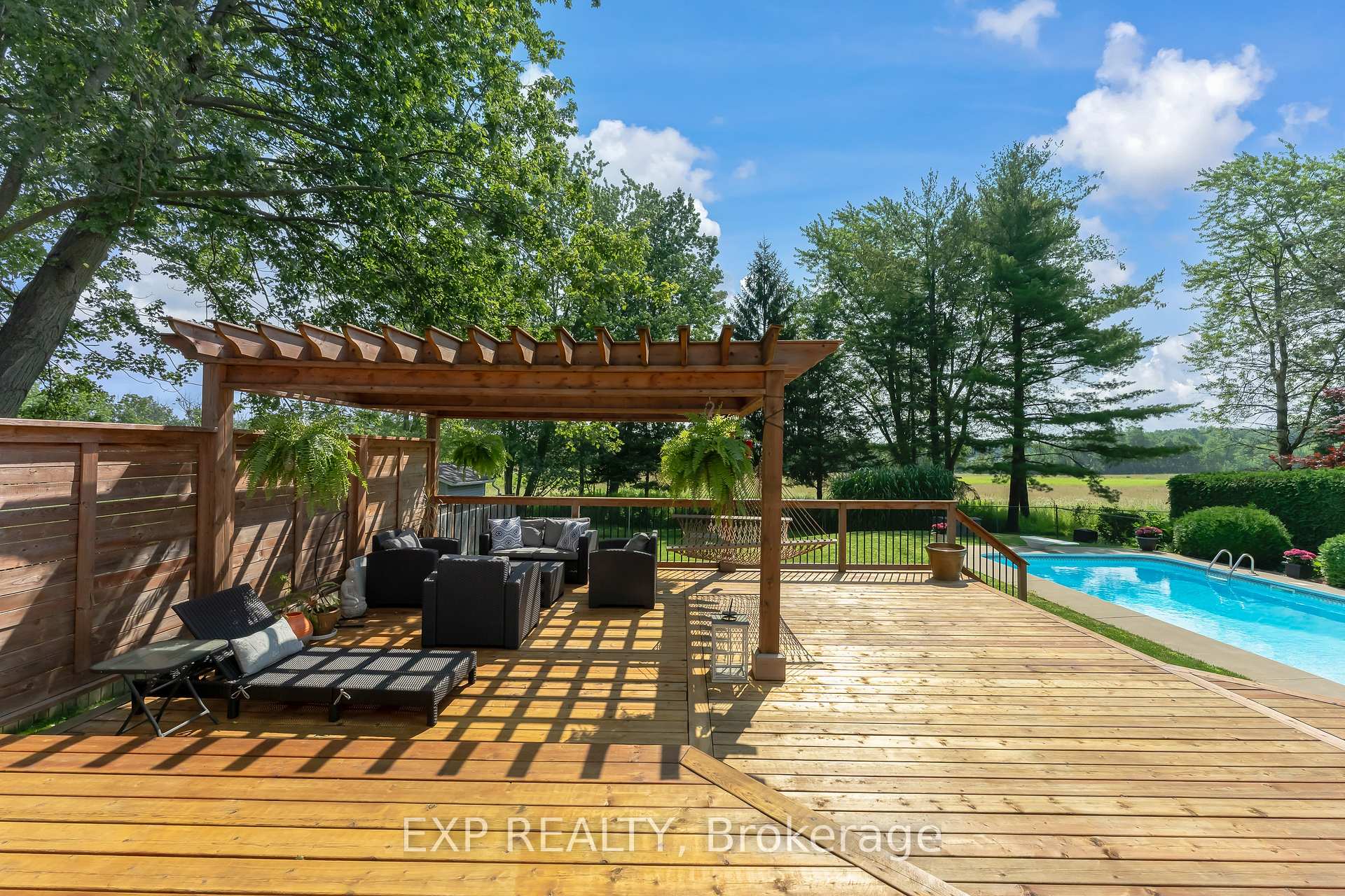 Photo 30 of 9 Stella Street, Pelham, Fonthill — HOMEH