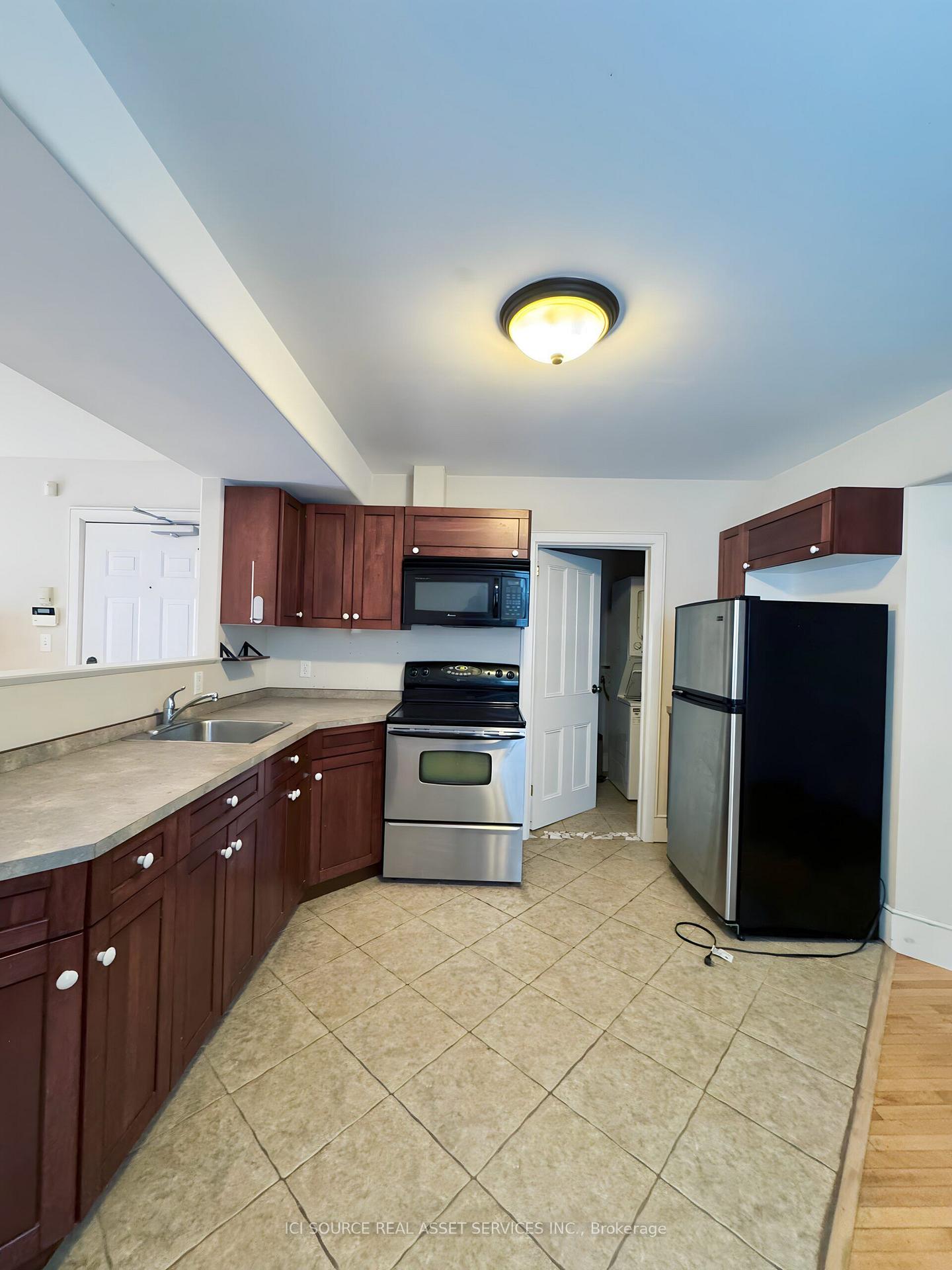 Photo 4 of Unit 2, 23 West Street W, Kingston, Central City East — HOMEH