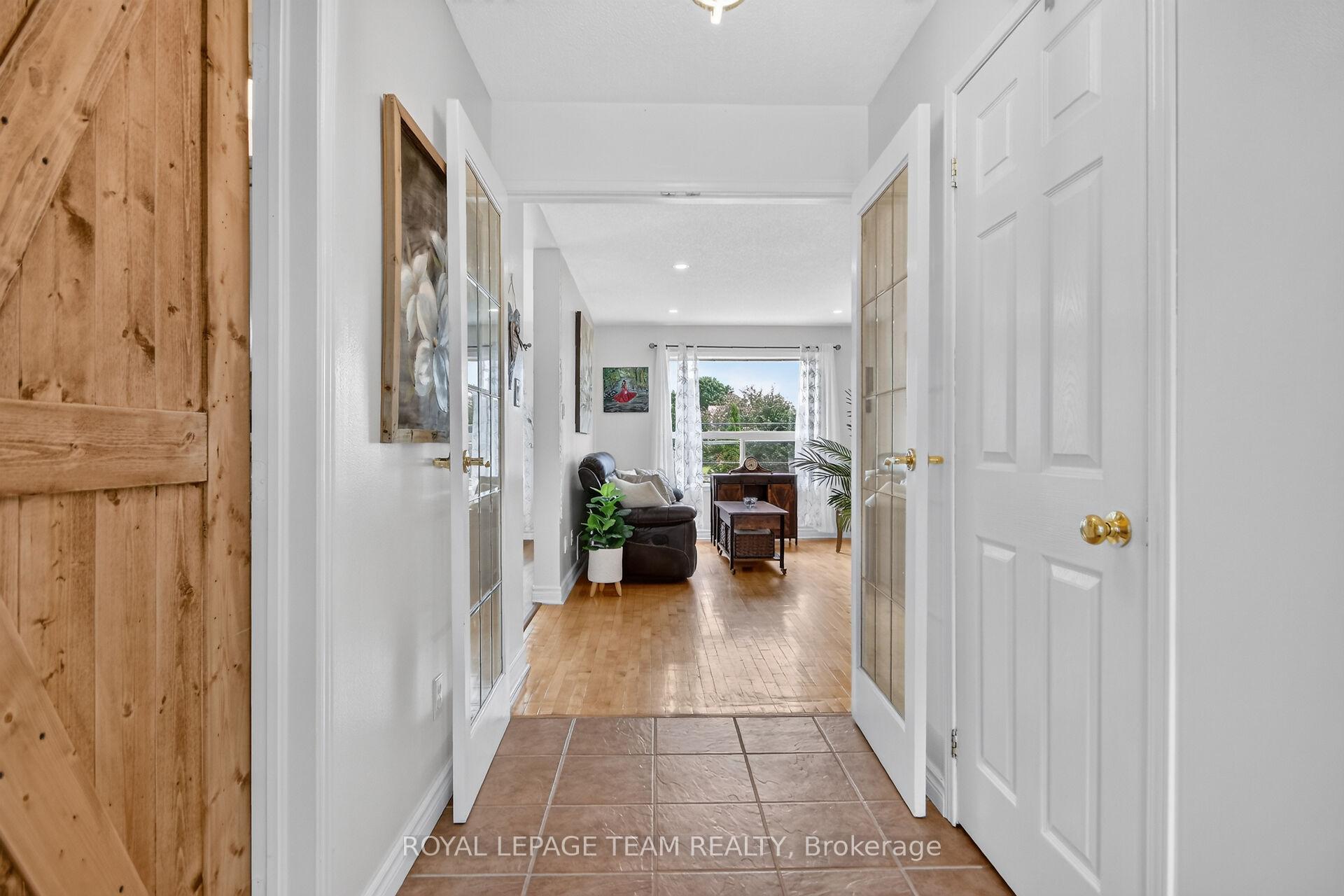 Photo 4 of 34 Jenna Drive, Arnprior, Arnprior — HOMEH
