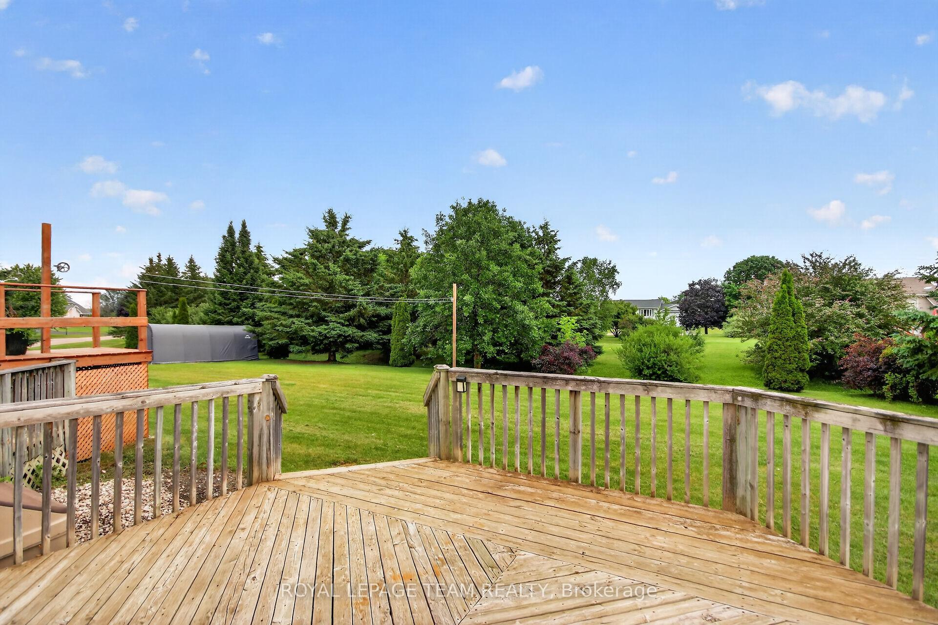 Photo 25 of 34 Jenna Drive, Arnprior, Arnprior — HOMEH