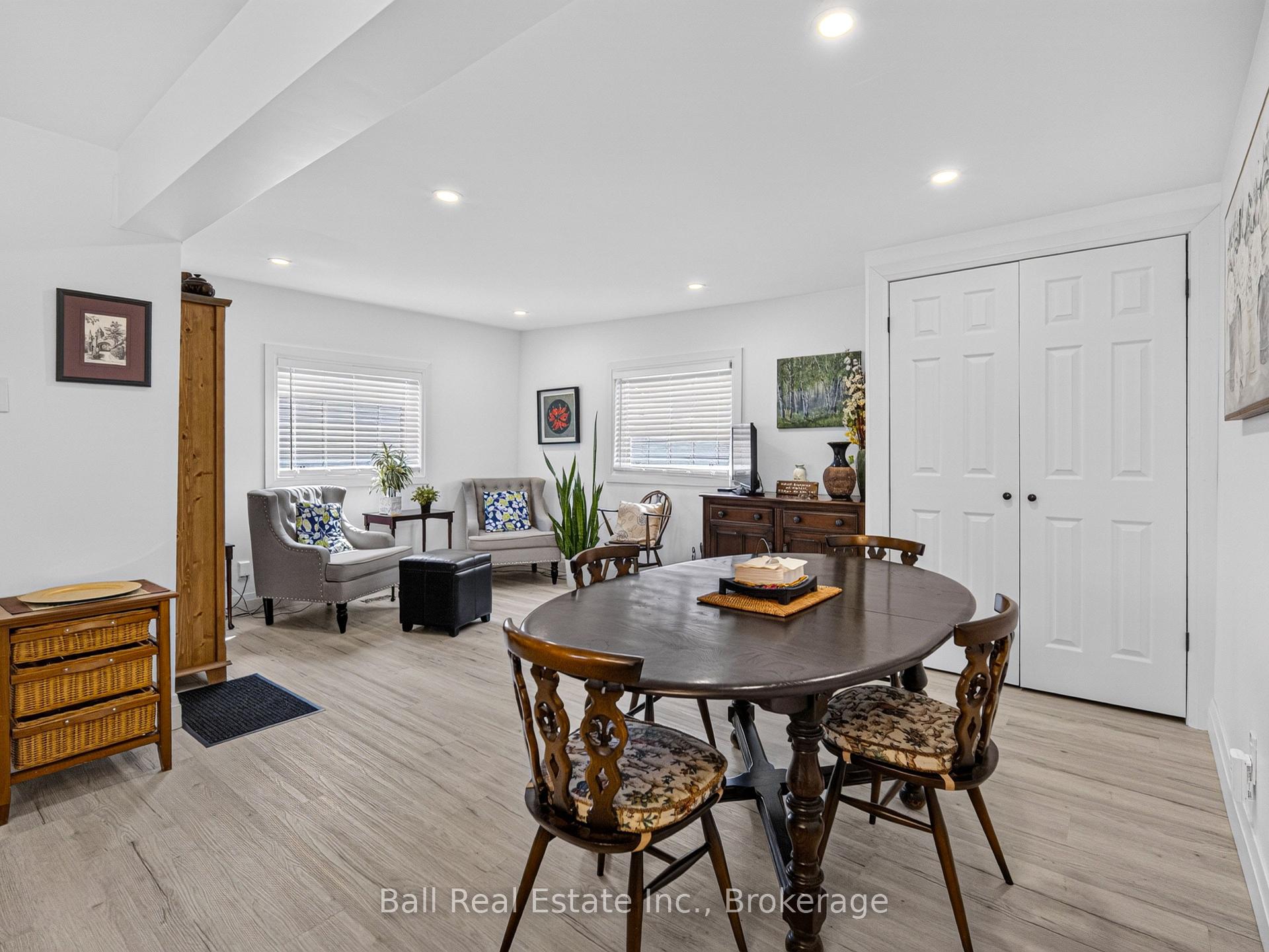 Photo 11 of 6 Ermatinger Street, Selwyn — HOMEH