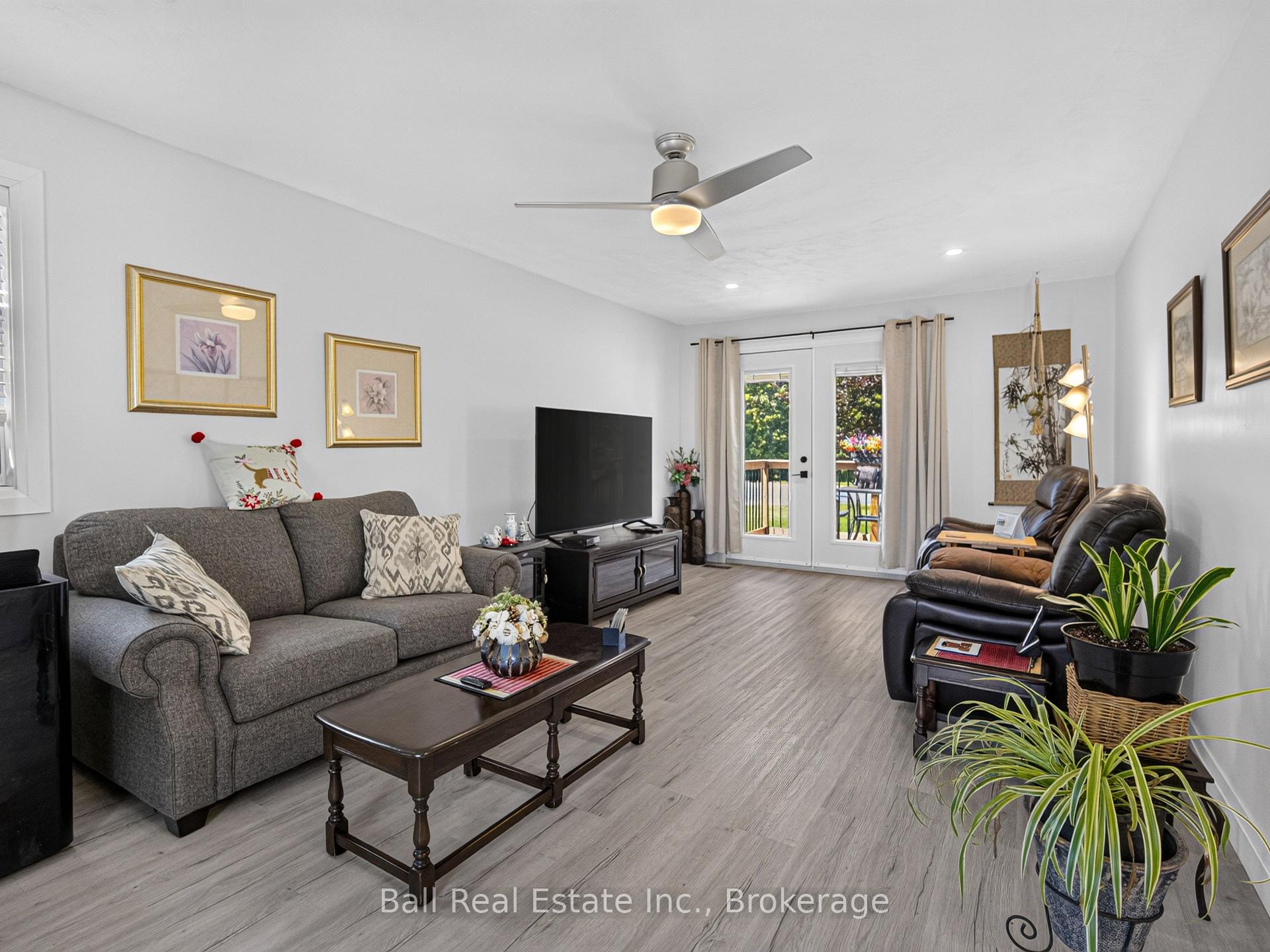 Photo 17 of 6 Ermatinger Street, Selwyn — HOMEH