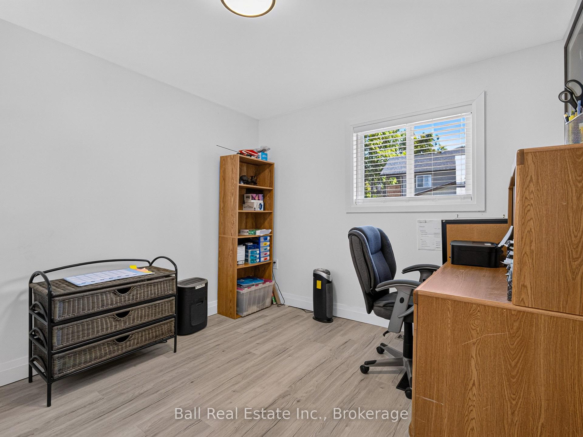 Photo 25 of 6 Ermatinger Street, Selwyn — HOMEH