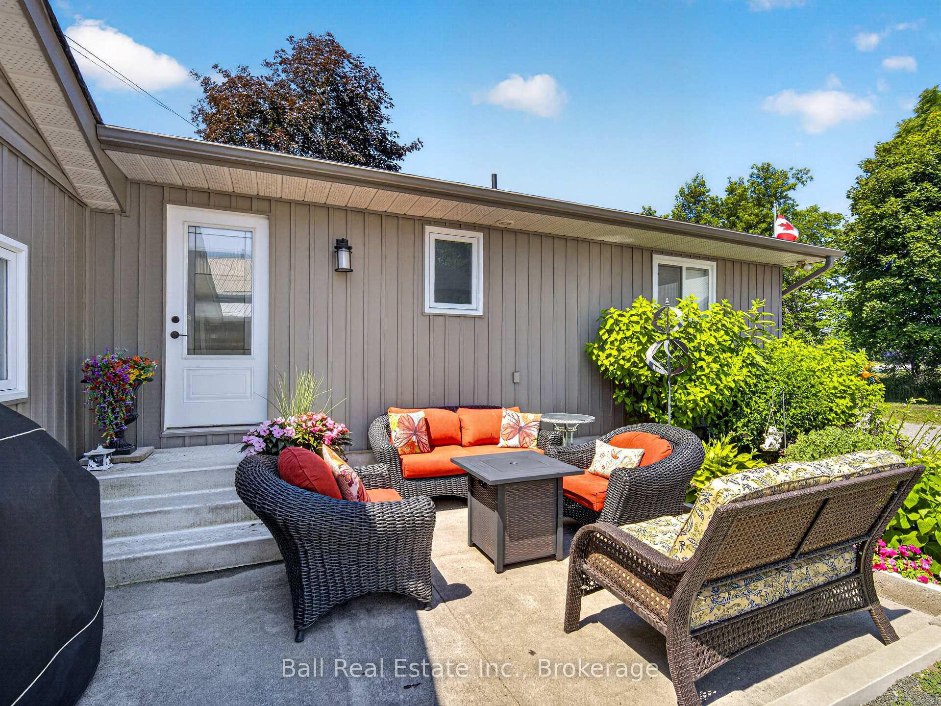 Photo 27 of 6 Ermatinger Street, Selwyn — HOMEH
