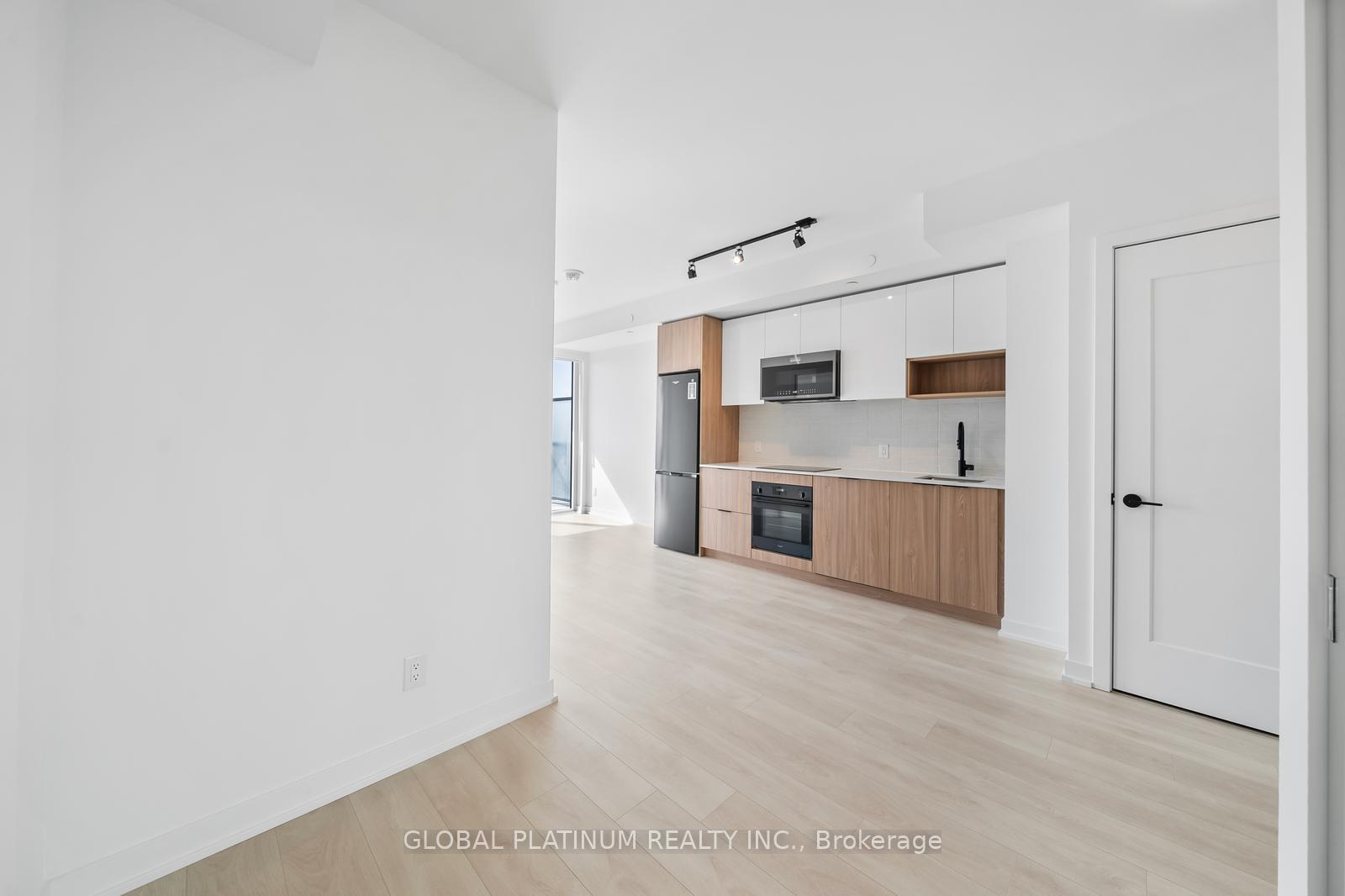 Photo 11 of Unit 2103, 5 Defries Street, Toronto, Regent Park — HOMEH