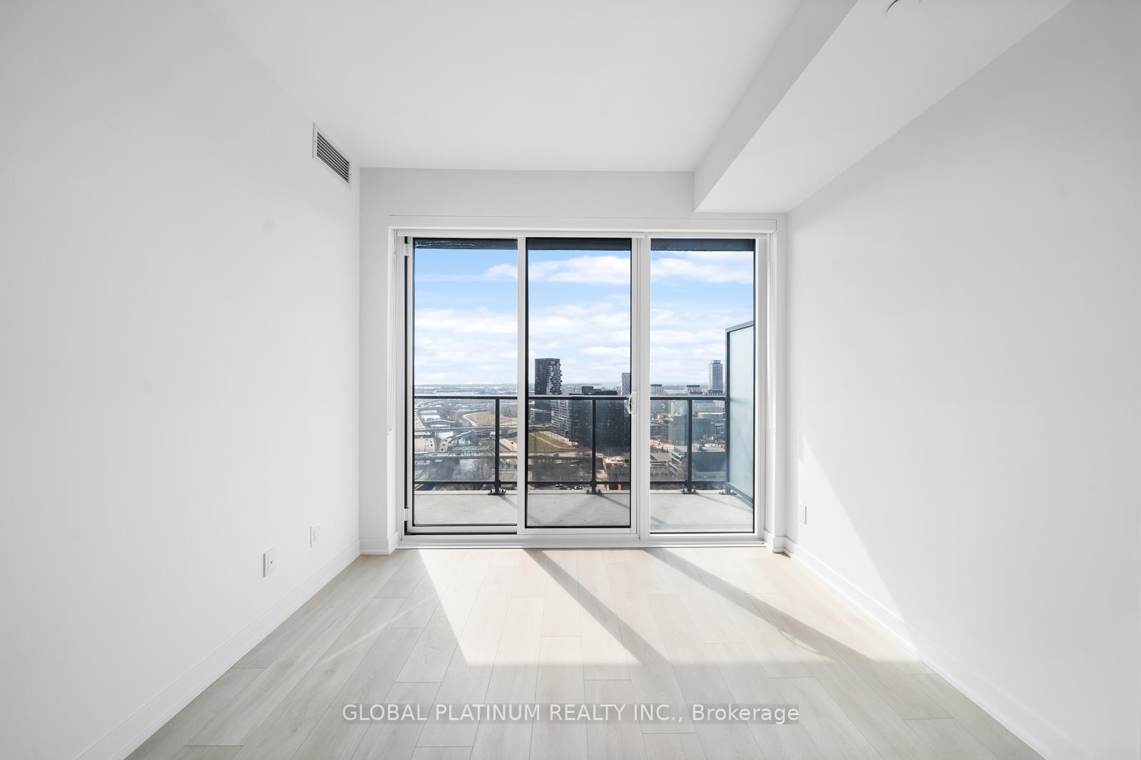 Photo 13 of Unit 2103, 5 Defries Street, Toronto, Regent Park — HOMEH