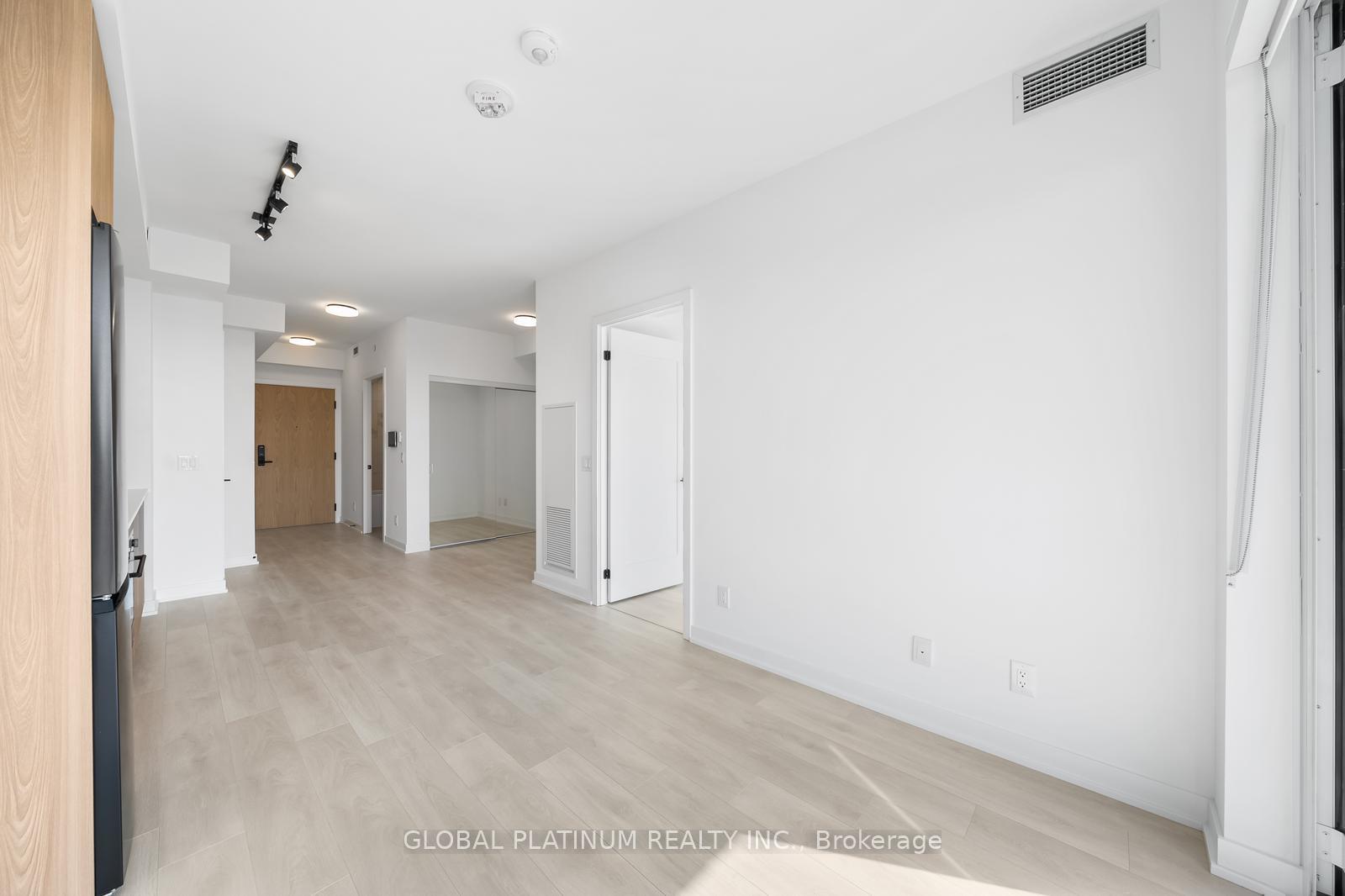 Photo 16 of Unit 2103, 5 Defries Street, Toronto, Regent Park — HOMEH