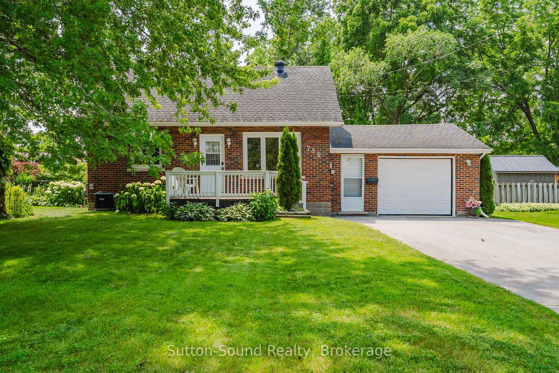 Photo 1 of 755 17th Street E, Owen Sound — HOMEH