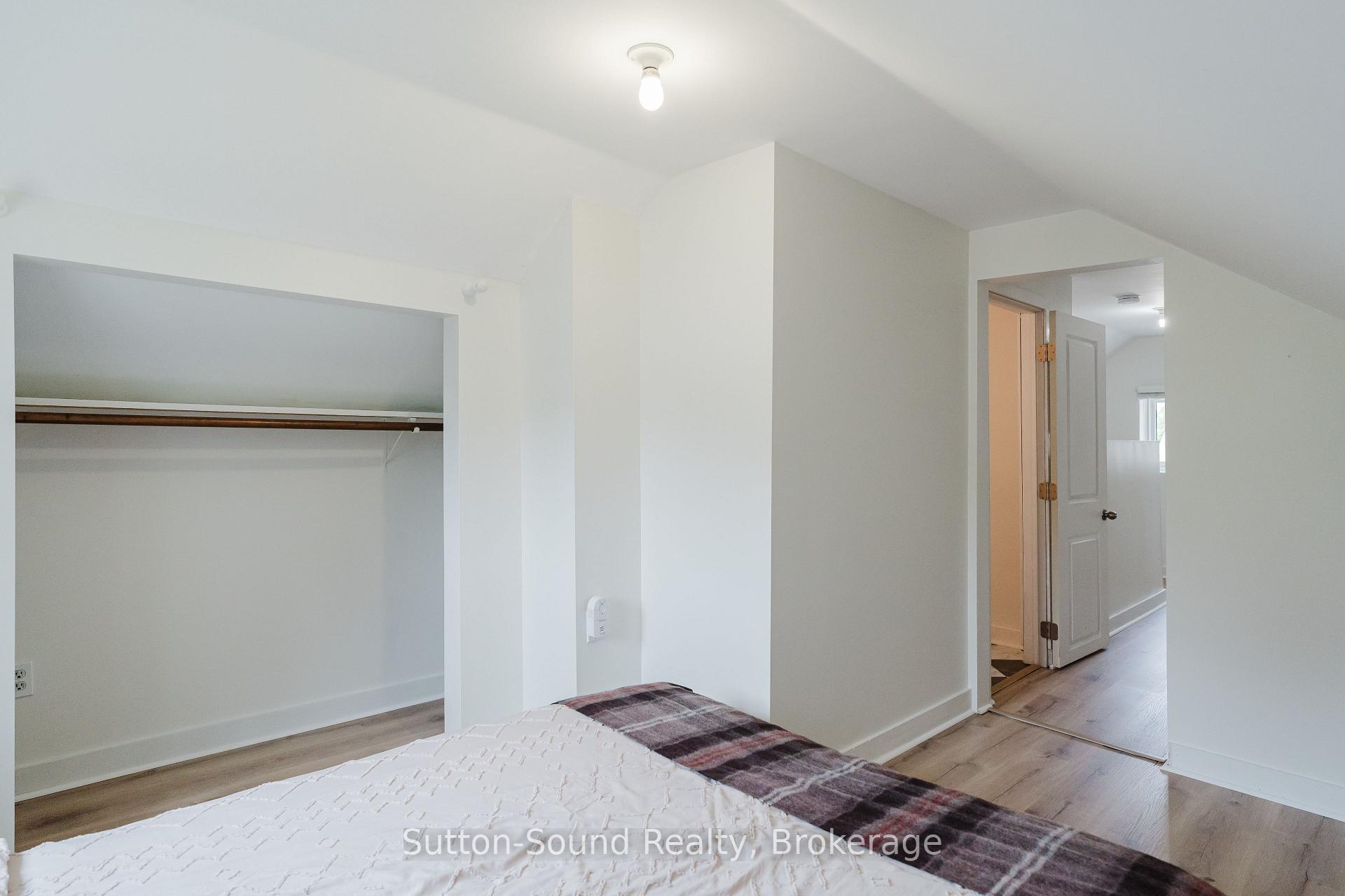 Photo 13 of 755 17th Street E, Owen Sound — HOMEH