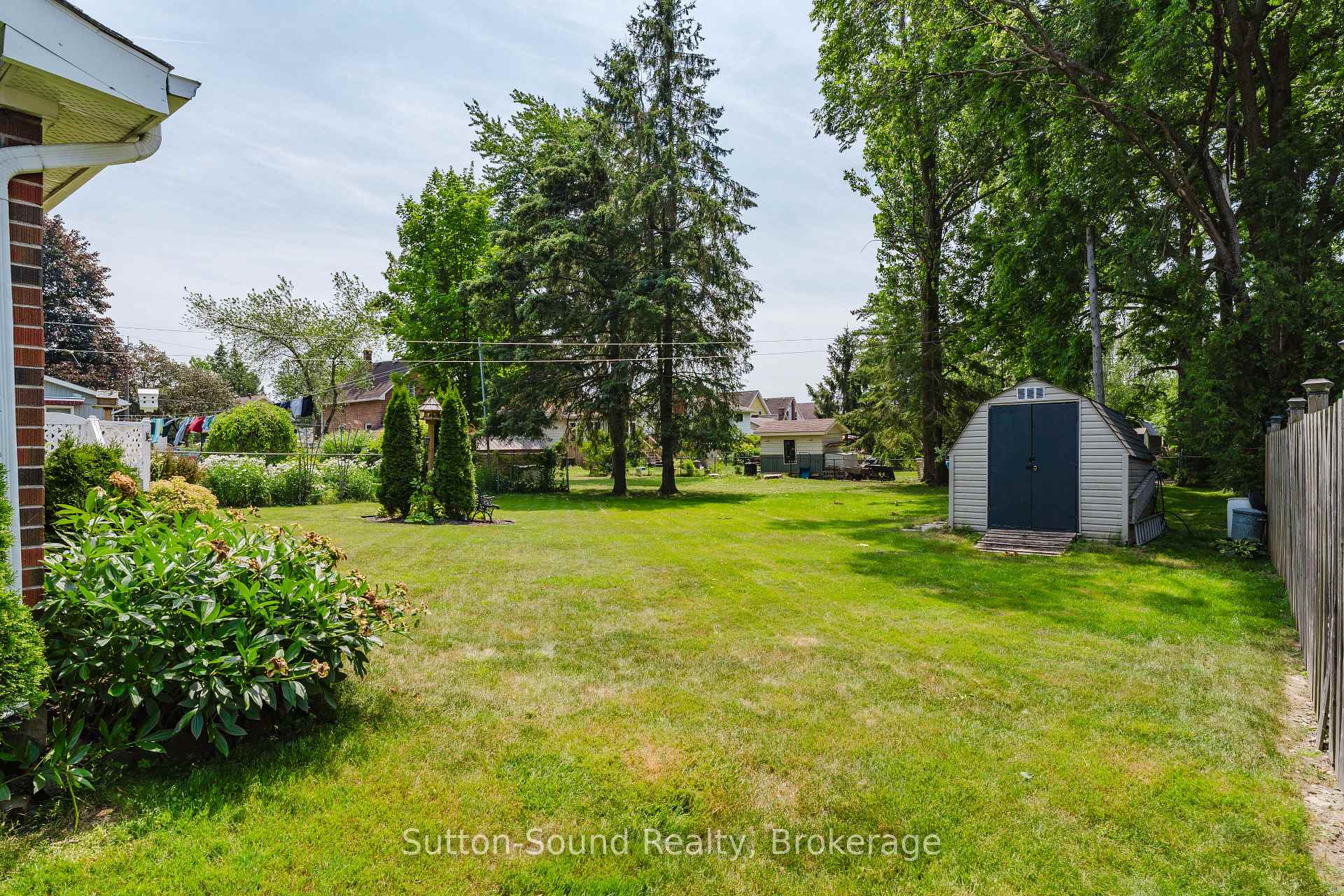 Photo 19 of 755 17th Street E, Owen Sound — HOMEH