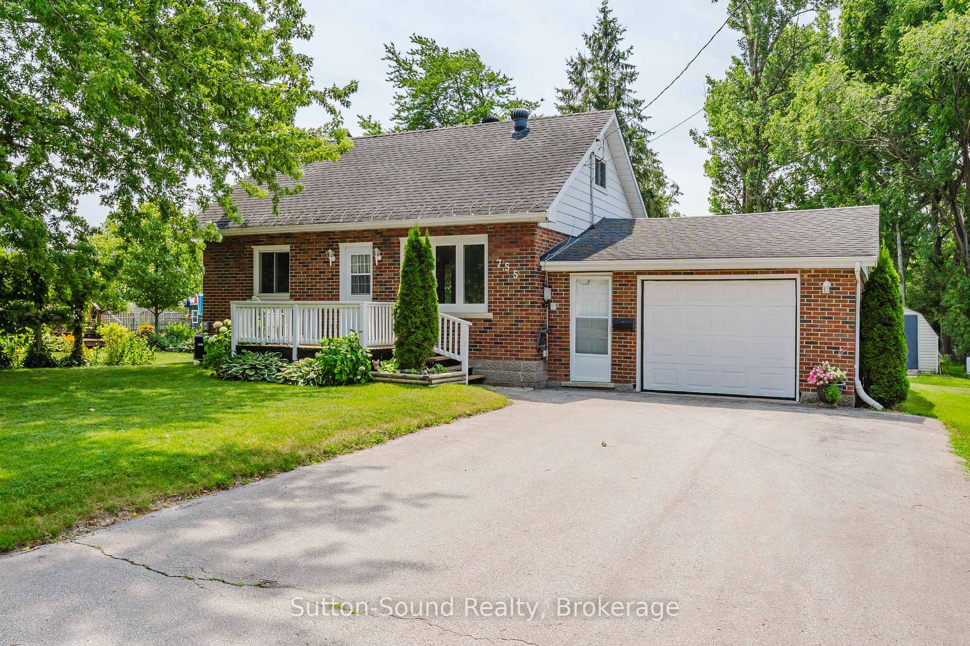 Photo 21 of 755 17th Street E, Owen Sound — HOMEH