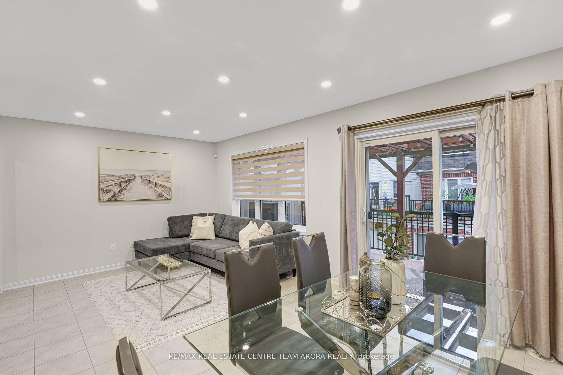 Photo 14 of 14 Crossbill Road, Brampton, Northwest Brampton — HOMEH