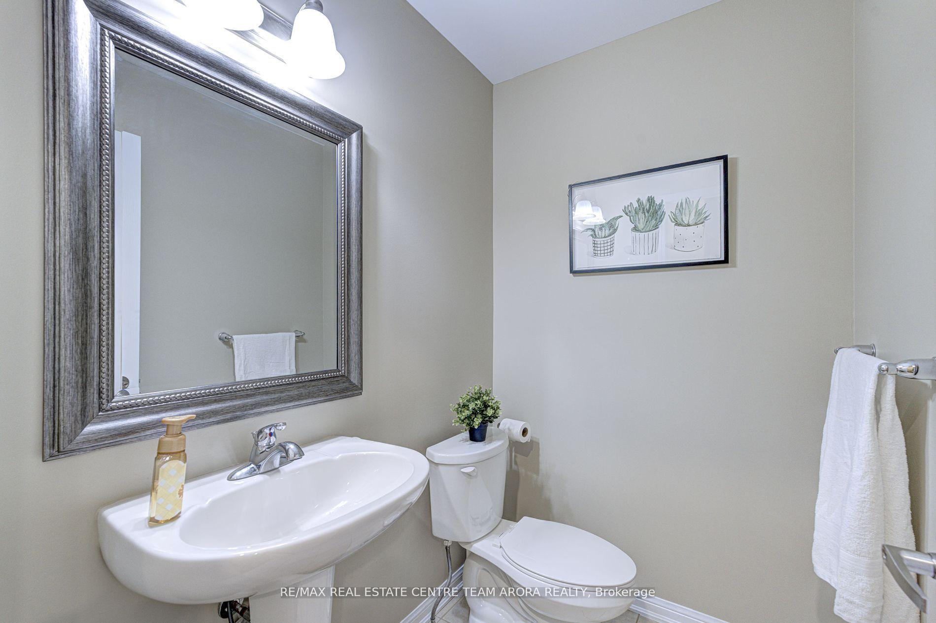 Photo 24 of 14 Crossbill Road, Brampton, Northwest Brampton — HOMEH