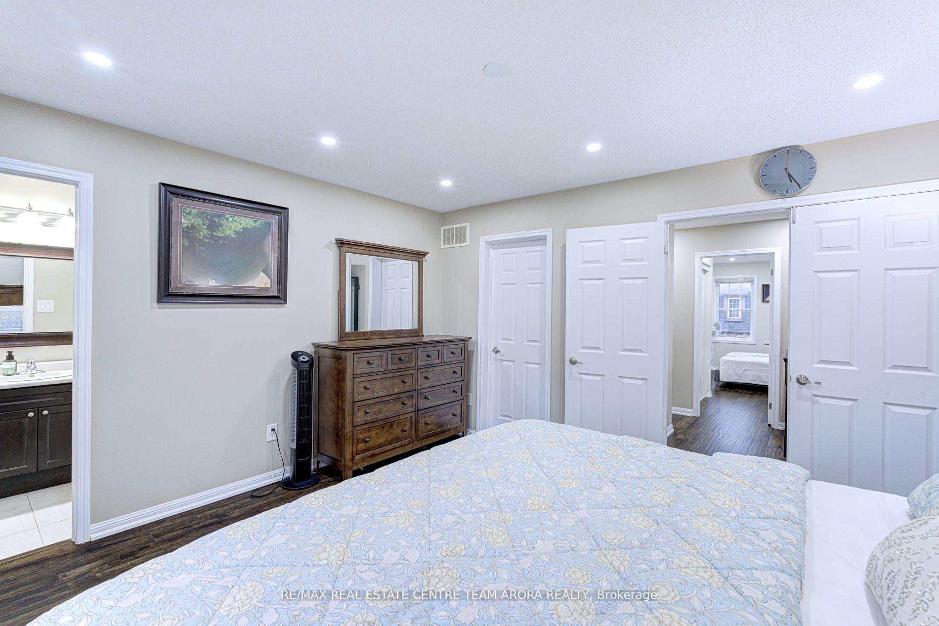 Photo 28 of 14 Crossbill Road, Brampton, Northwest Brampton — HOMEH