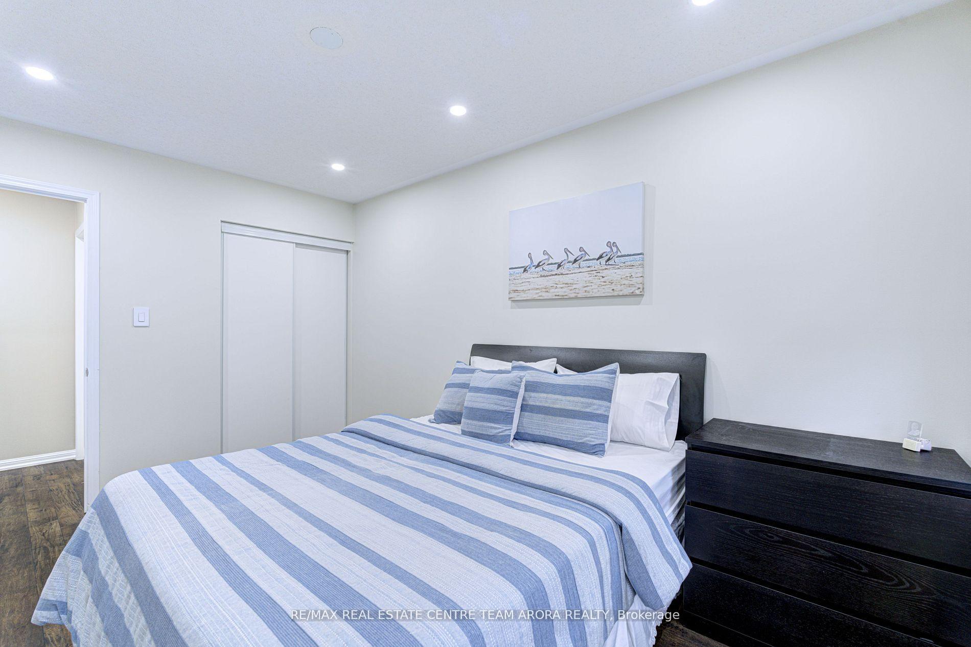 Photo 35 of 14 Crossbill Road, Brampton, Northwest Brampton — HOMEH