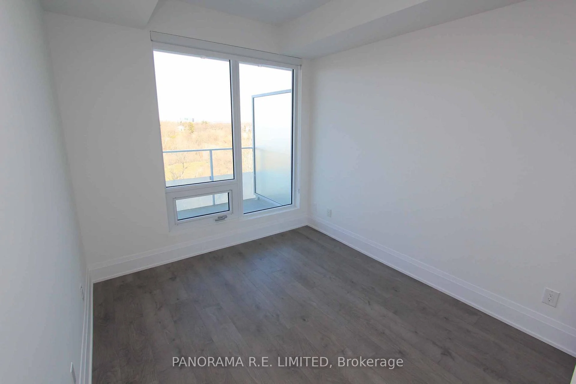 Photo 12 of Unit 509, 20 Brin Drive, Etobicoke, Edenbridge-Humber Valley — HOMEH