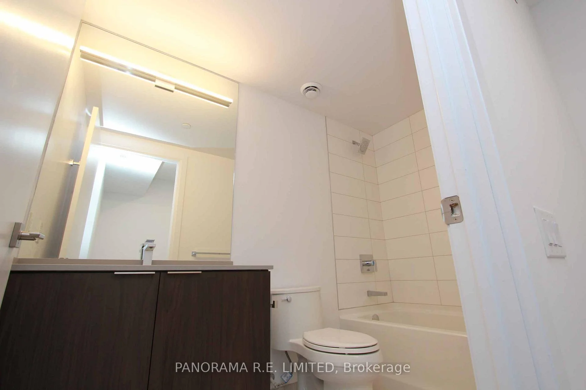 Photo 17 of Unit 509, 20 Brin Drive, Etobicoke, Edenbridge-Humber Valley — HOMEH