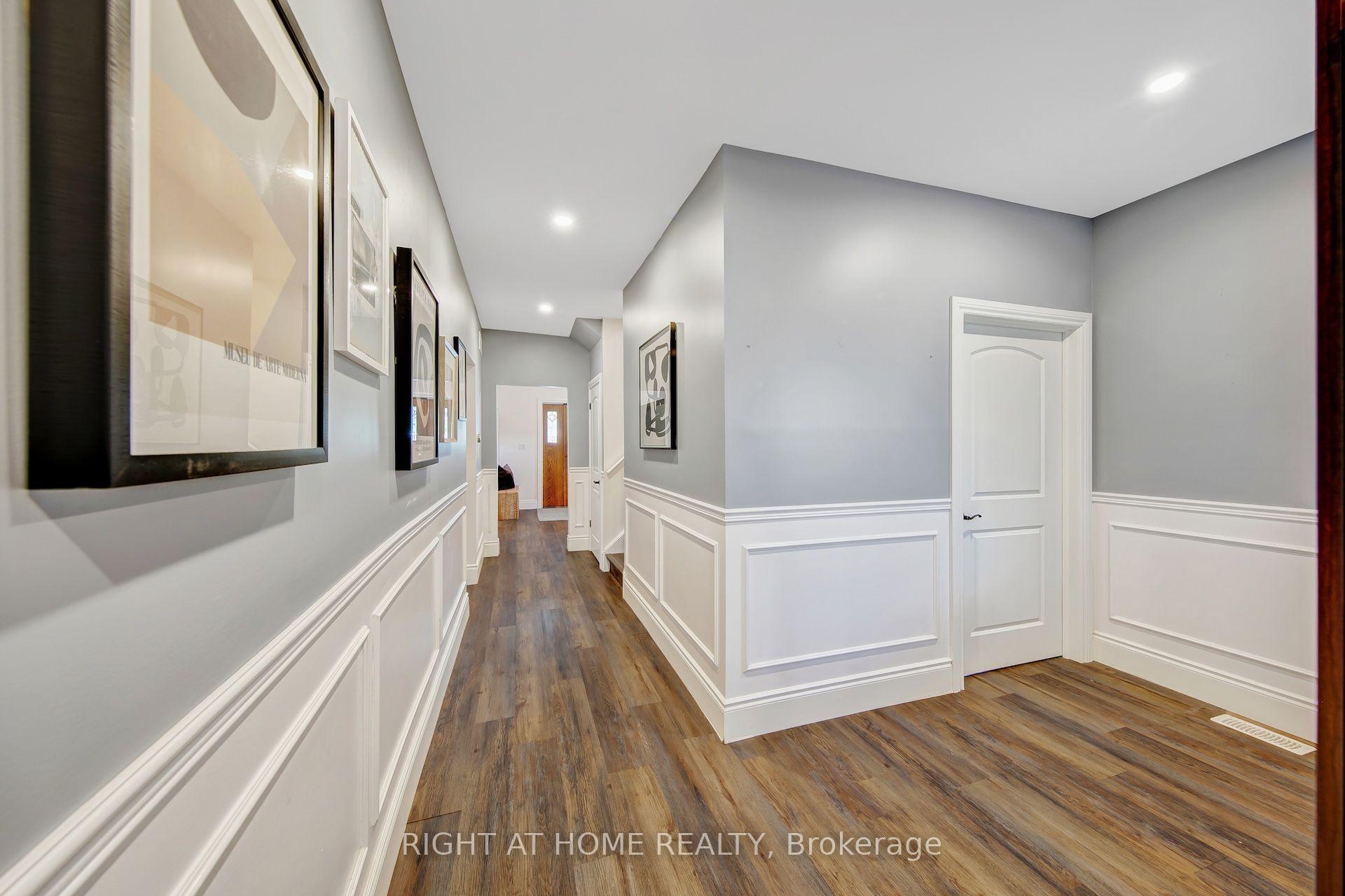 Photo 26 of 30 Willow Street N, Halton Hills, Acton — HOMEH