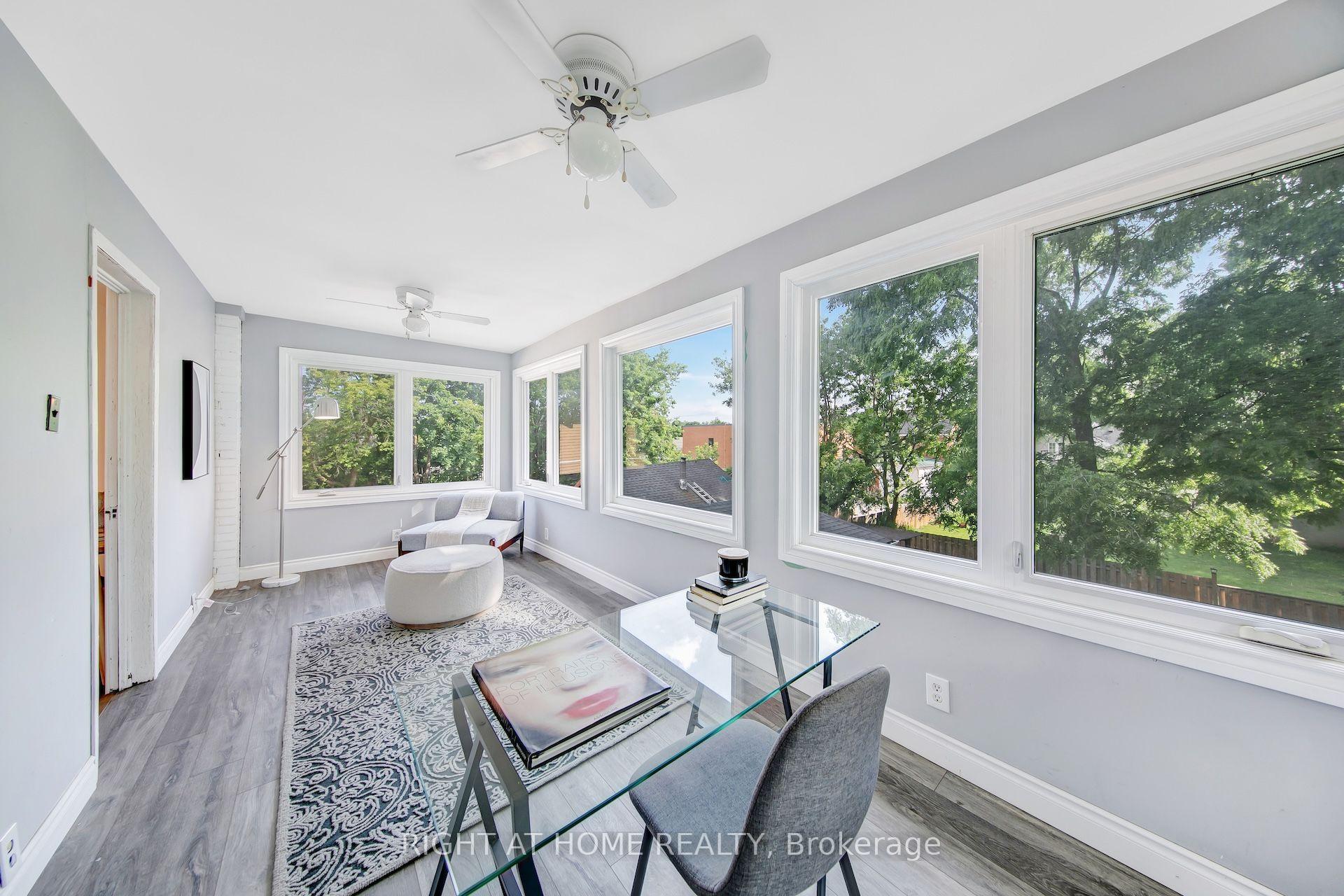 Photo 38 of 30 Willow Street N, Halton Hills, Acton — HOMEH