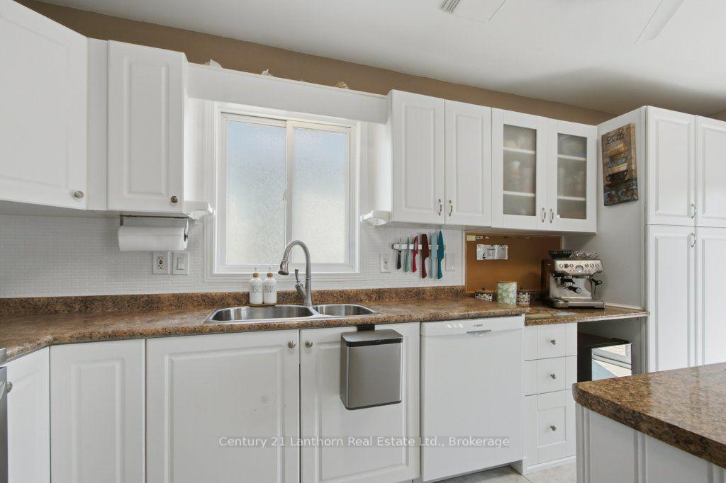 Photo 6 of 17 Mayhew Drive, Quinte West, Murray Ward — HOMEH