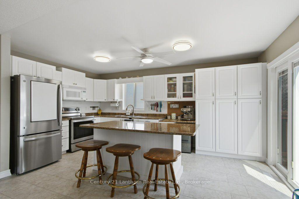 Photo 8 of 17 Mayhew Drive, Quinte West, Murray Ward — HOMEH