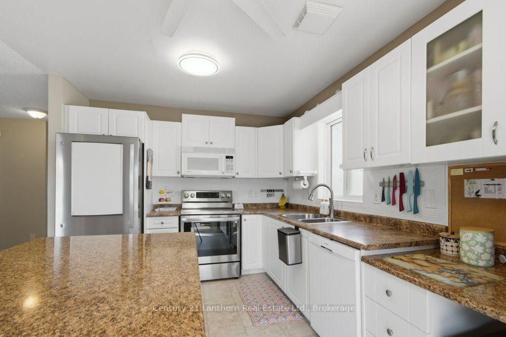 Photo 9 of 17 Mayhew Drive, Quinte West, Murray Ward — HOMEH