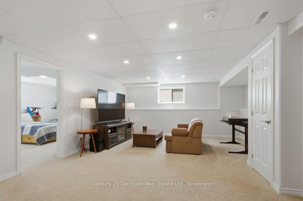 Photo 20 of 17 Mayhew Drive, Quinte West, Murray Ward — HOMEH