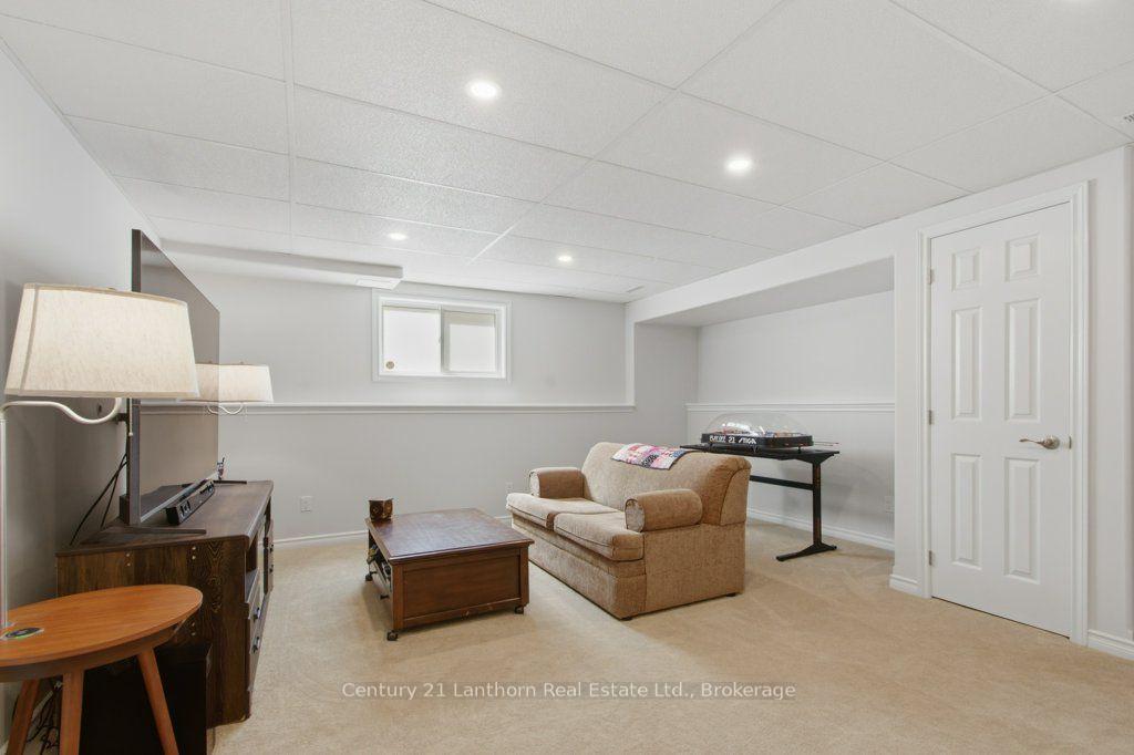 Photo 21 of 17 Mayhew Drive, Quinte West, Murray Ward — HOMEH