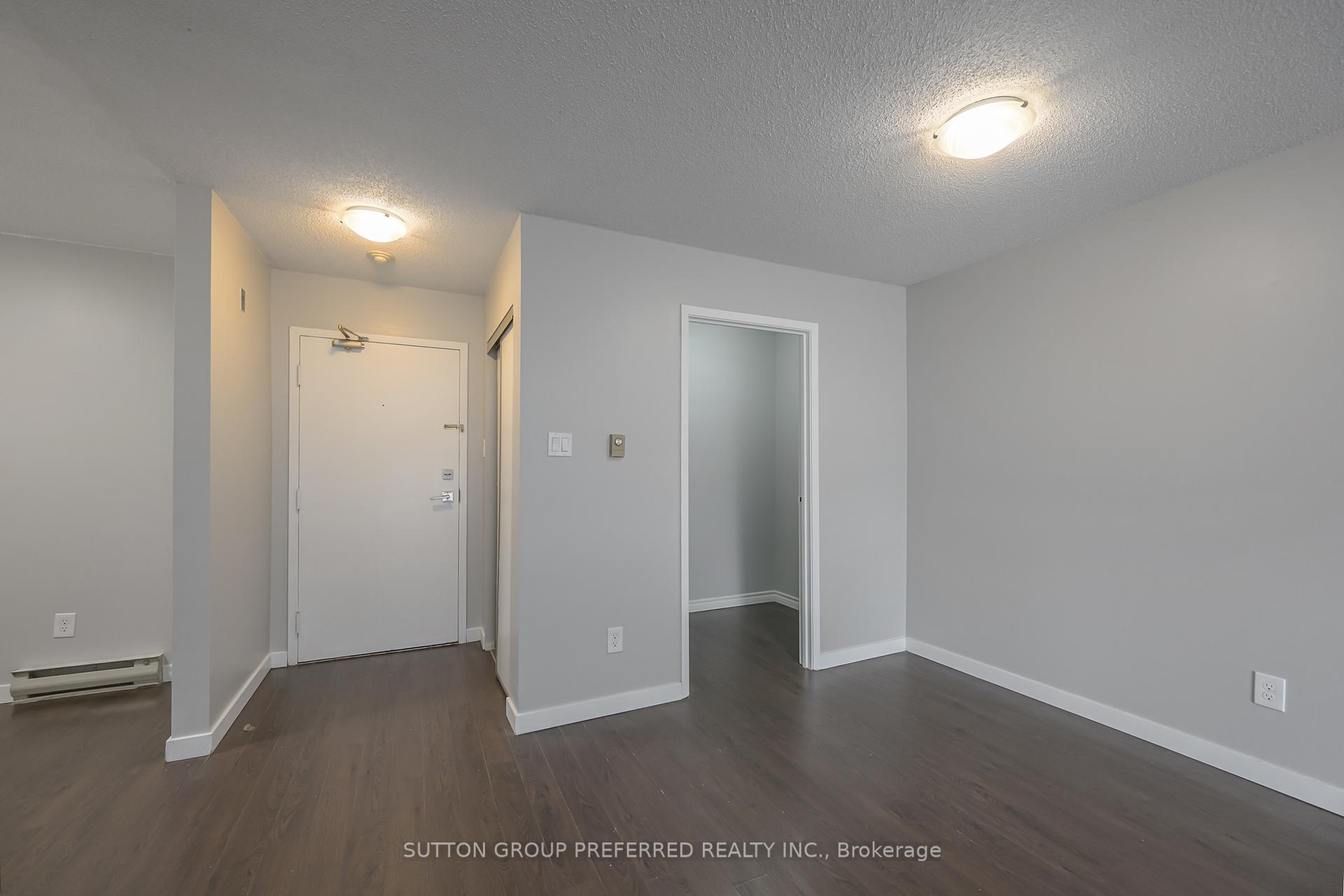 Photo 4 of Unit 202, 15 Jacksway Crescent, London, North G — HOMEH