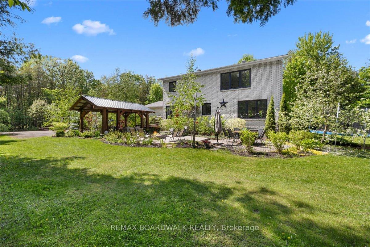 Photo 38 of 8128 Miles Crescent, Ottawa, Osgoode Twp North of Reg Rd 6 — HOMEH