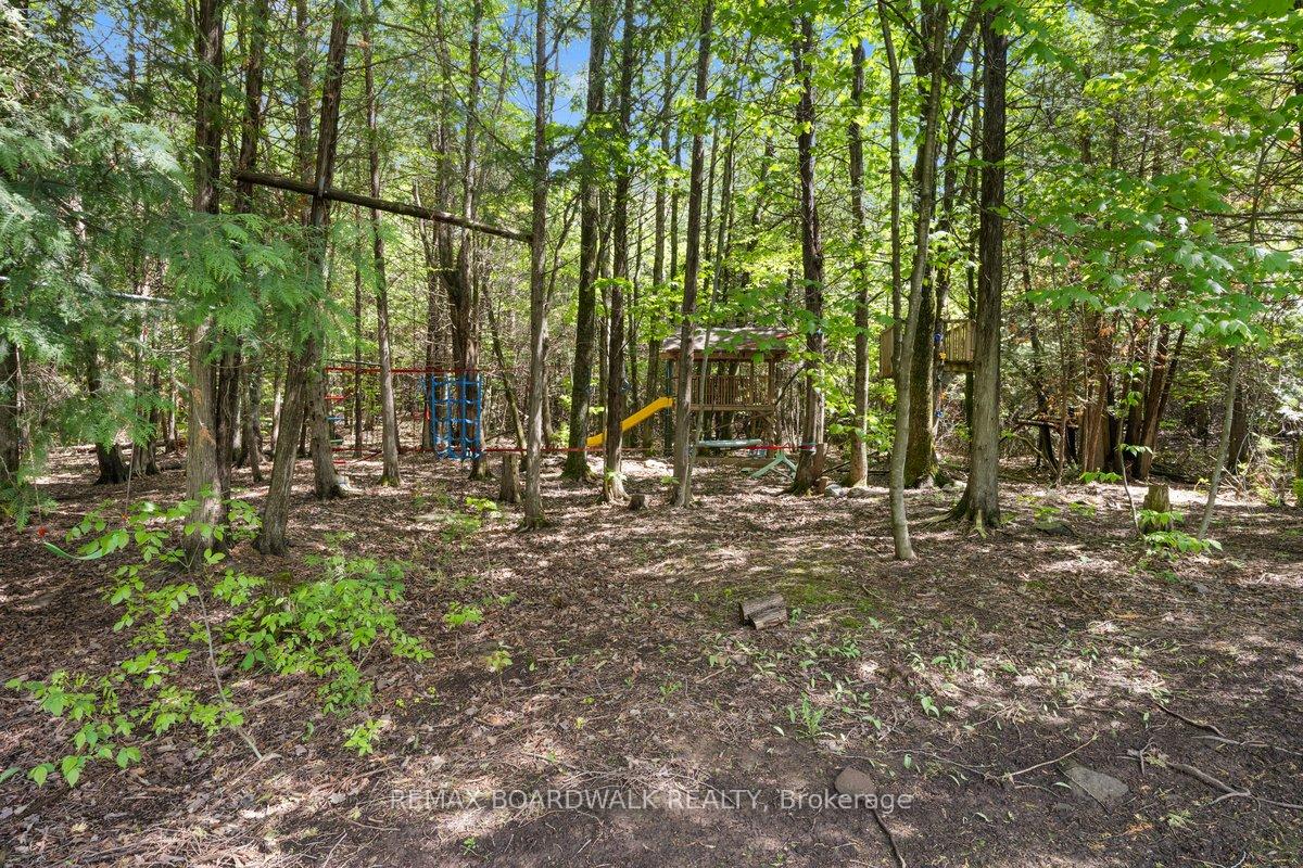 Photo 43 of 8128 Miles Crescent, Ottawa, Osgoode Twp North of Reg Rd 6 — HOMEH
