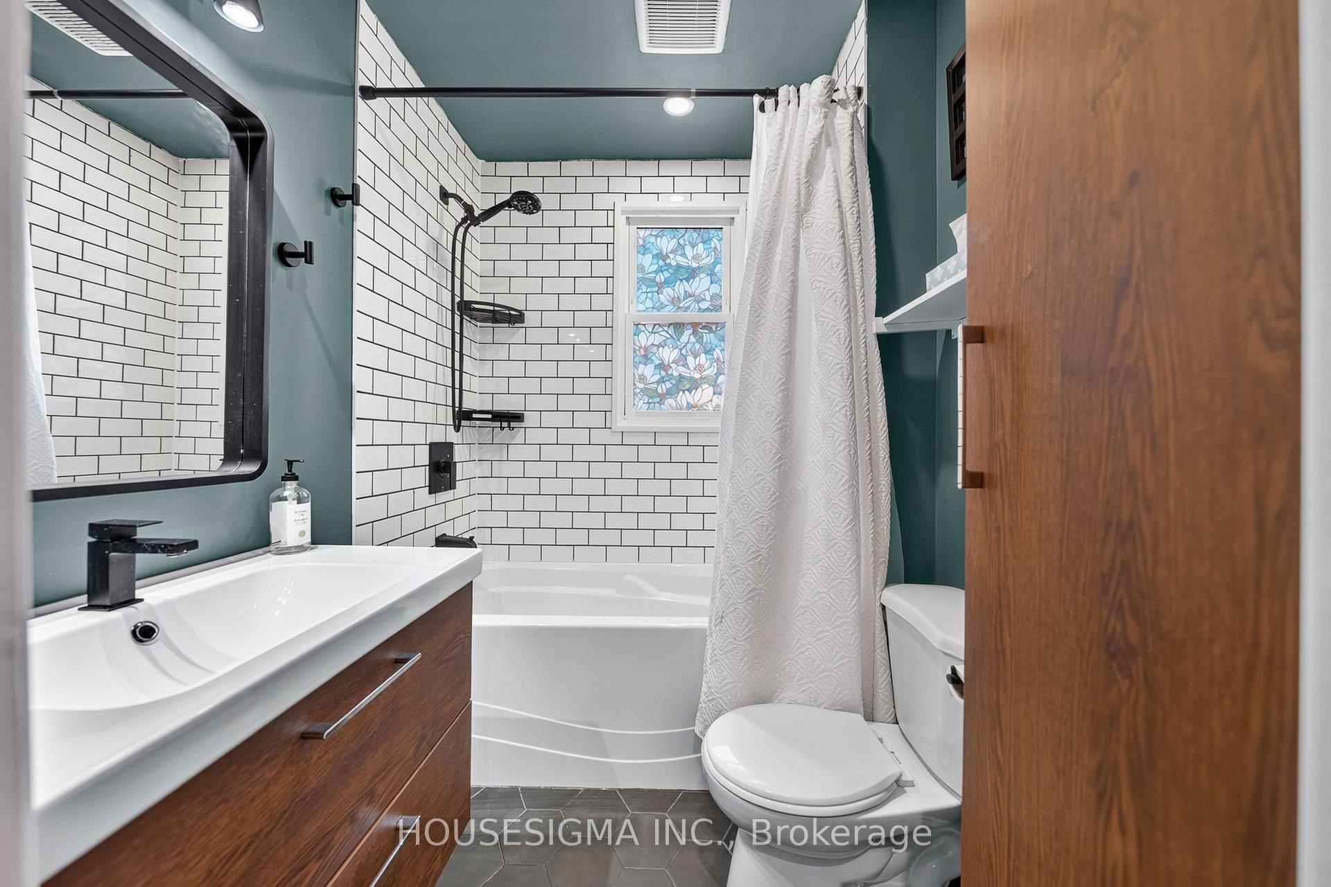 Photo 24 of 621 Tate Avenue, Hamilton, Parkview — HOMEH