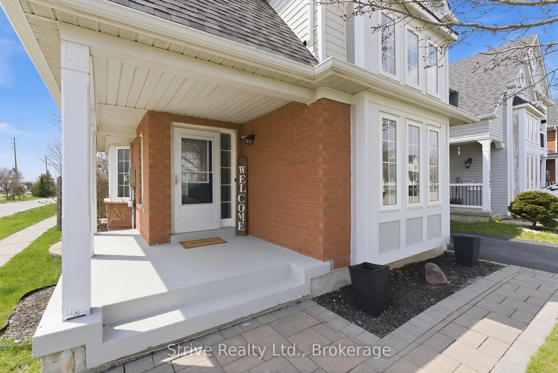 Photo 5 of 1360 Dumont Street, Oshawa, Taunton — HOMEH