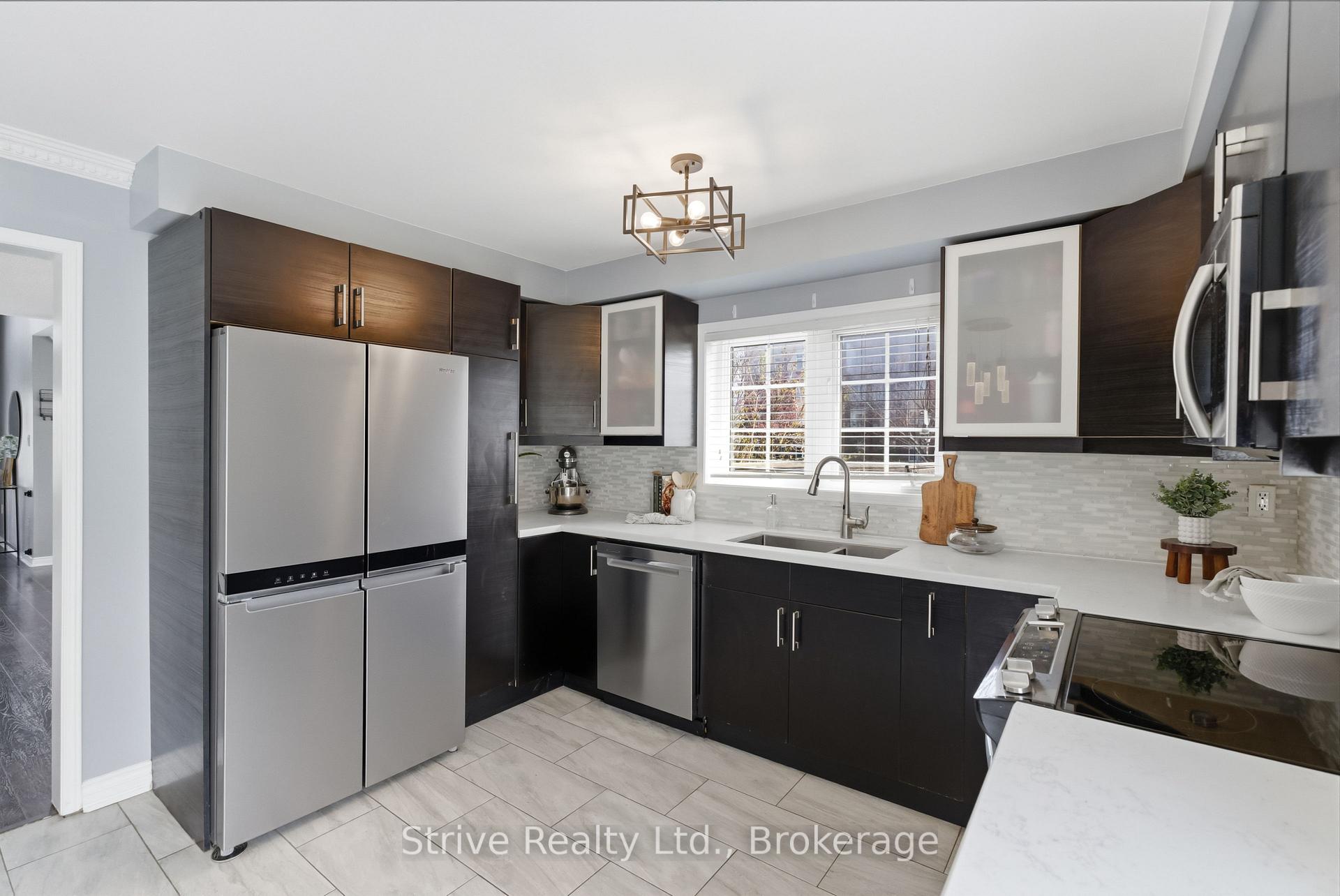 Photo 19 of 1360 Dumont Street, Oshawa, Taunton — HOMEH