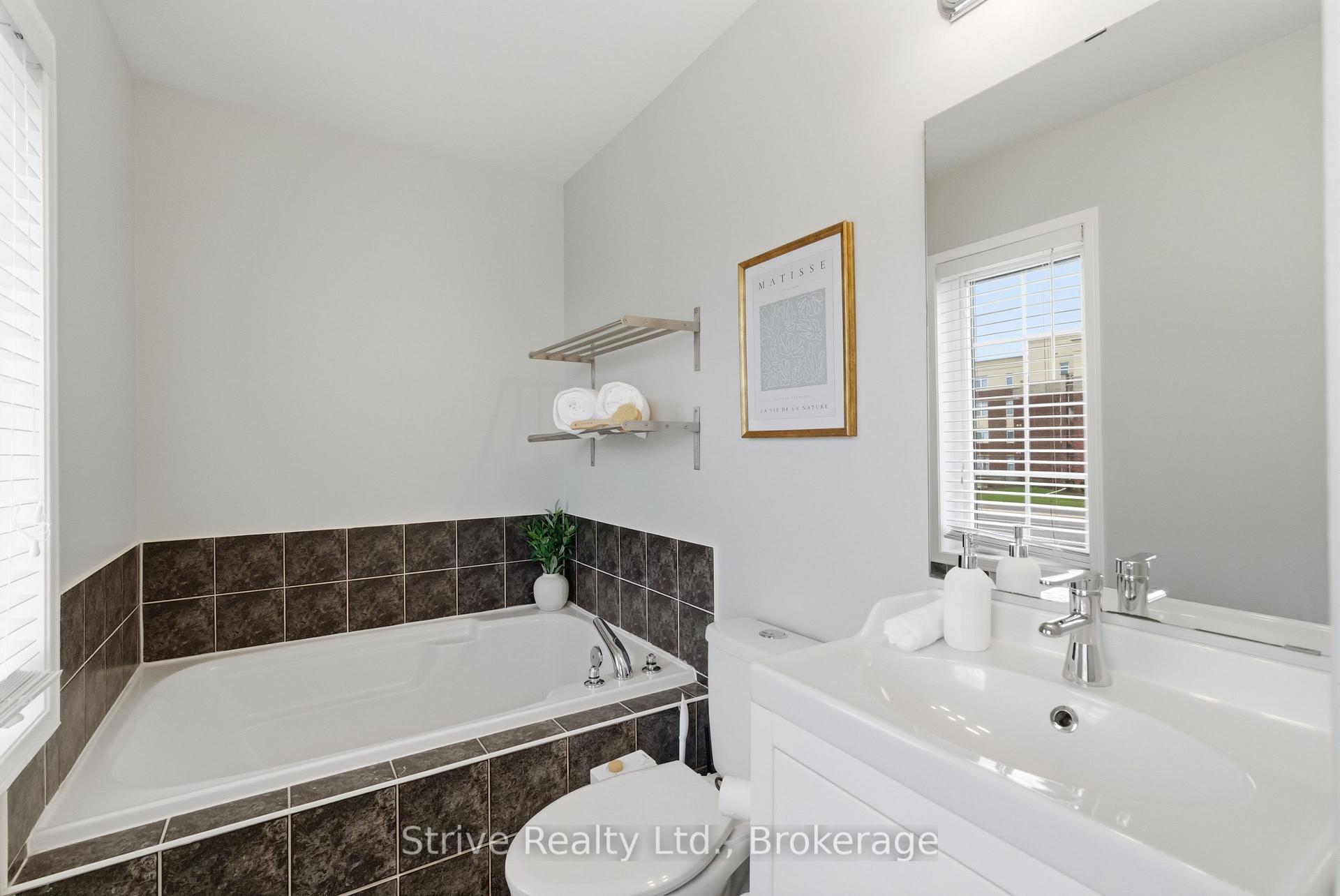 Photo 32 of 1360 Dumont Street, Oshawa, Taunton — HOMEH