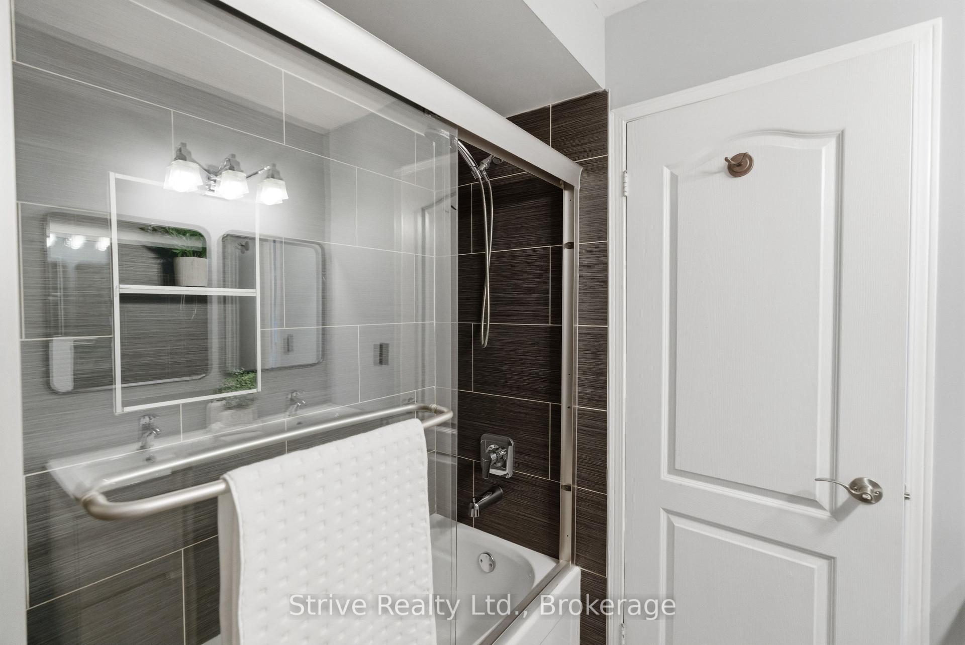 Photo 36 of 1360 Dumont Street, Oshawa, Taunton — HOMEH