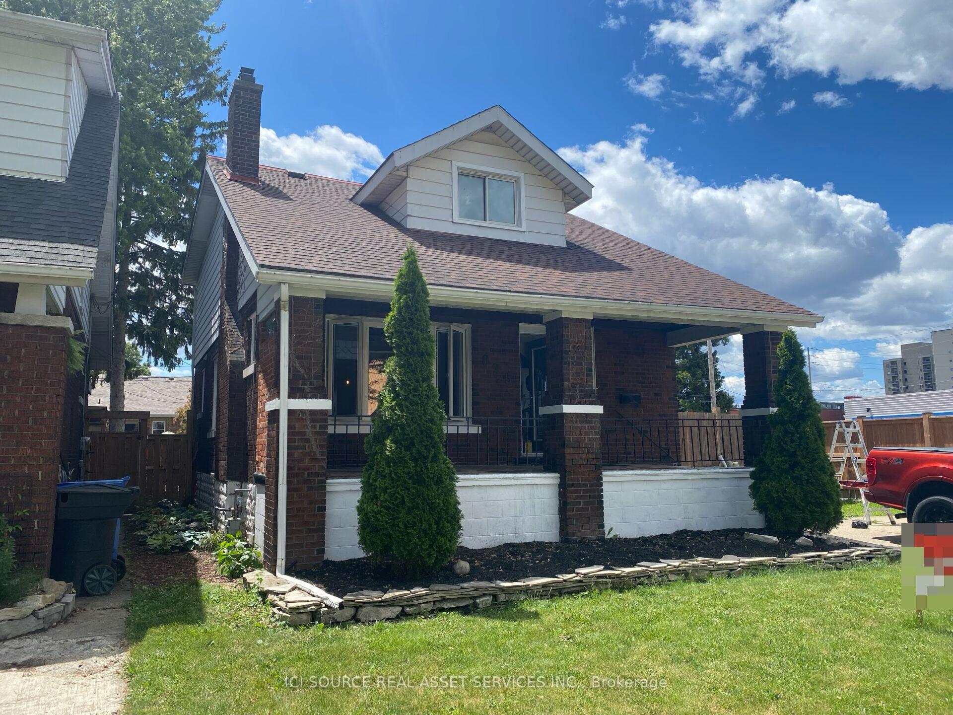 Photo of 825 Raymo Road