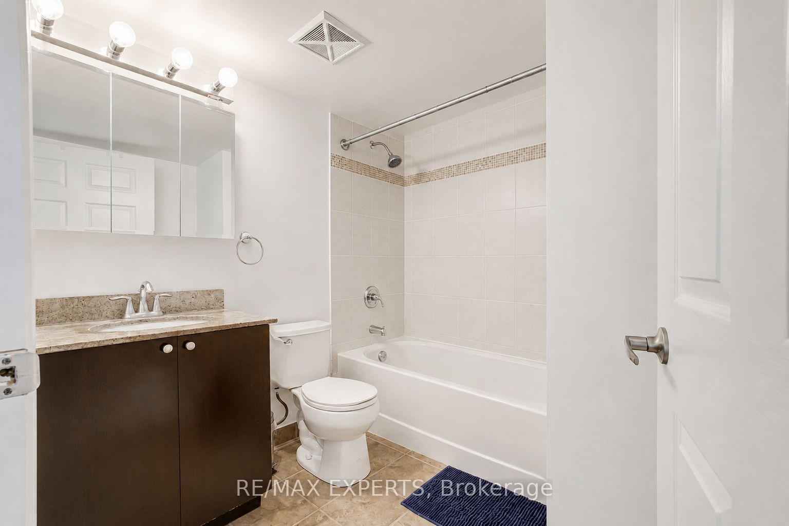Photo 8 of Unit 1009, 75 King William Crescent, Richmond Hill, Langstaff — HOMEH