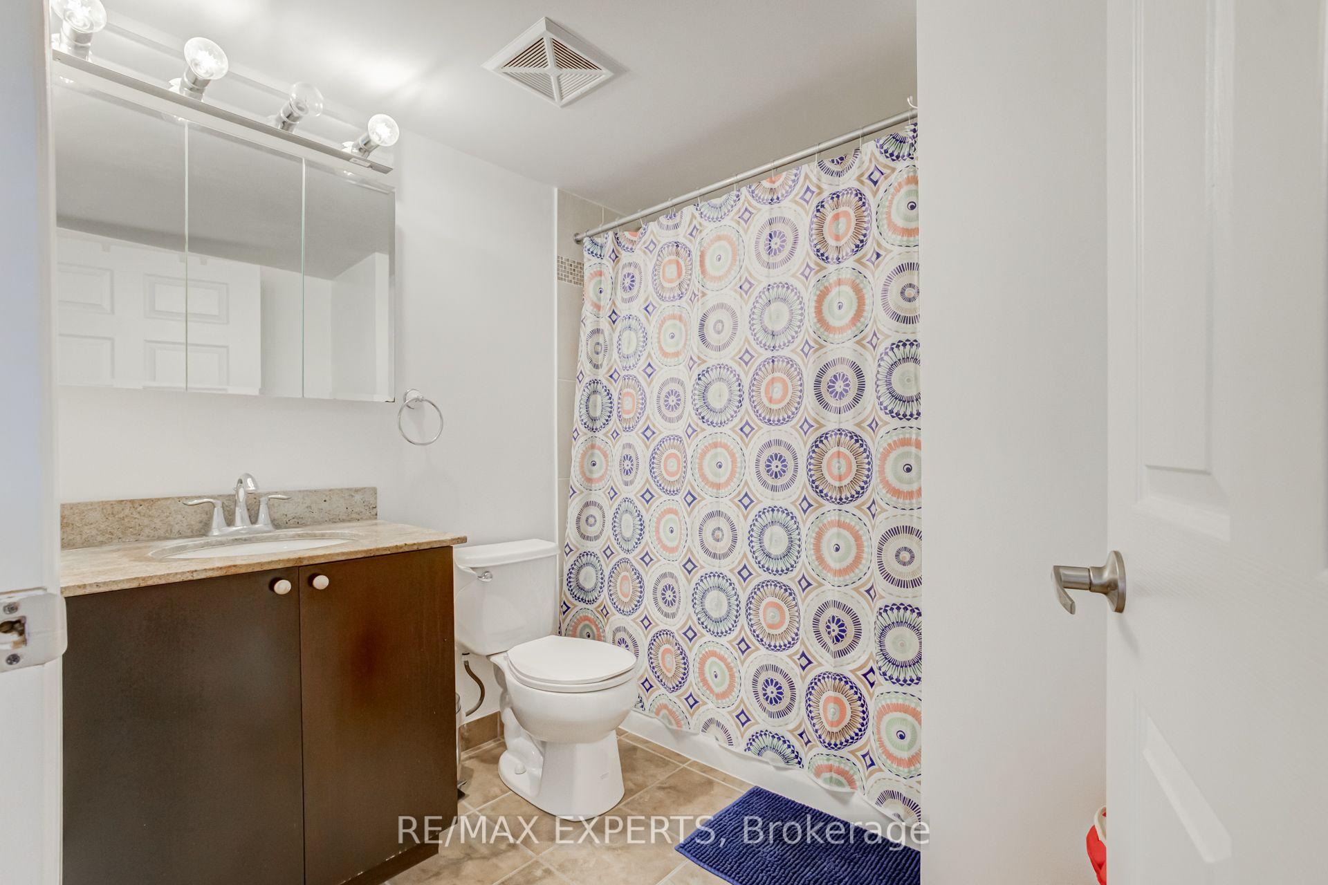 Photo 9 of Unit 1009, 75 King William Crescent, Richmond Hill, Langstaff — HOMEH