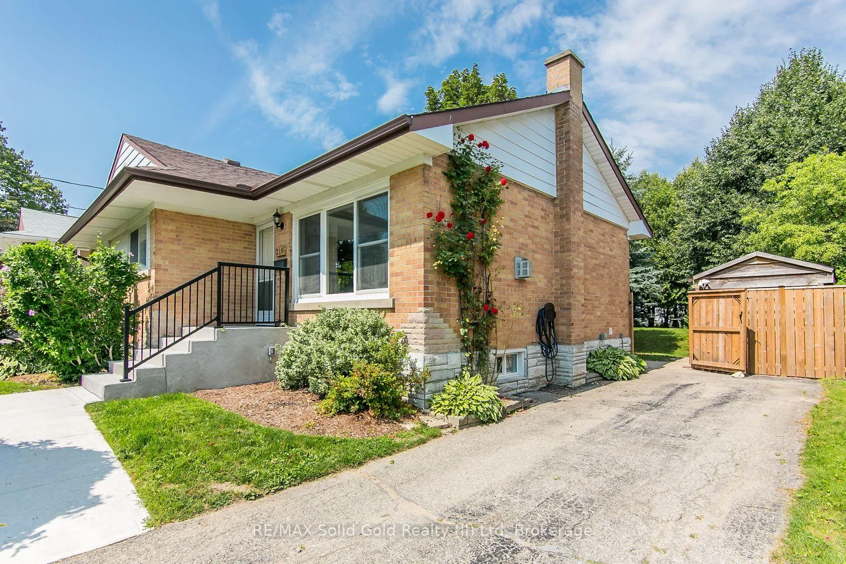 Photo 5 of 210 Dawson Street, Waterloo, Uptown West — HOMEH