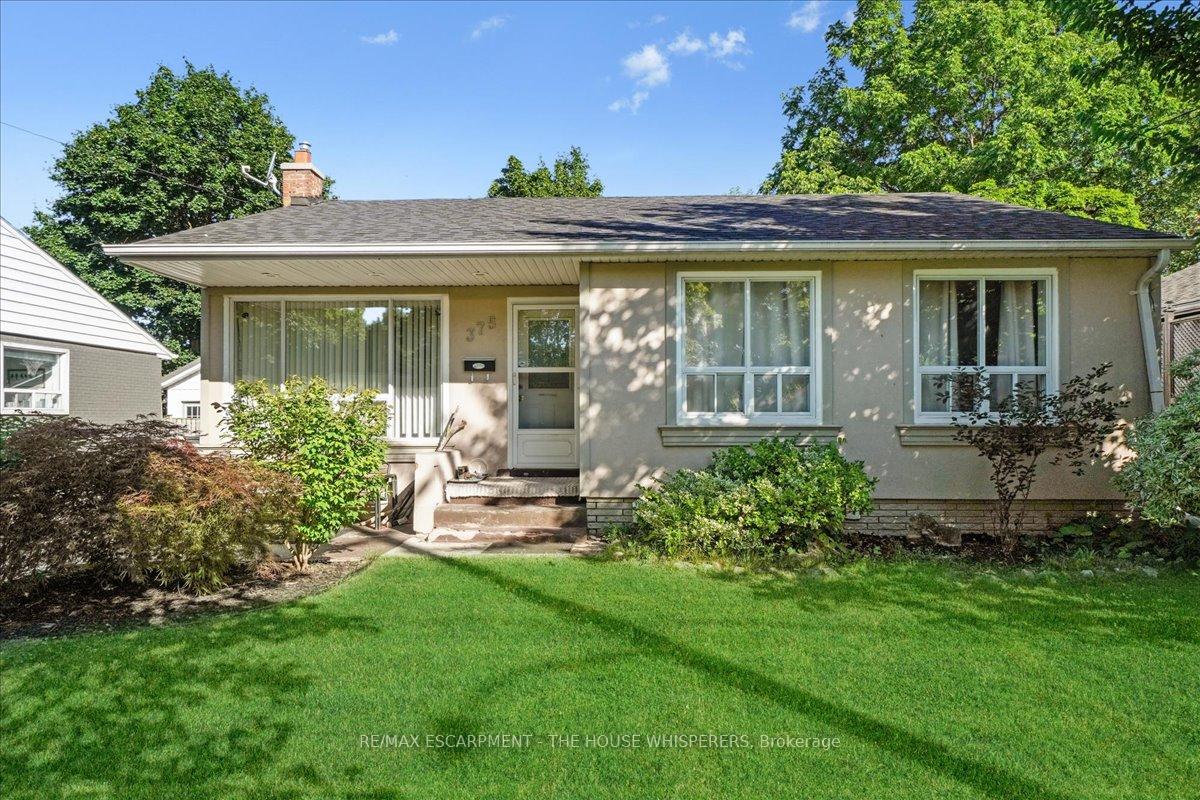 Front of 375 Mountainview Drive