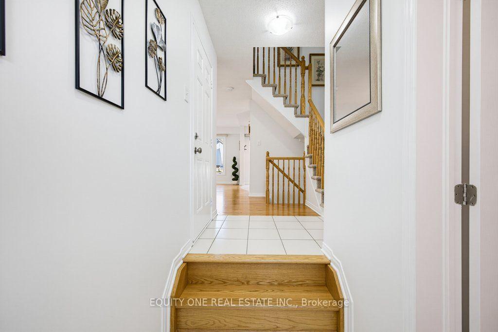 Photo 6 of 318 Amici Terrace, Ottawa, Kanata - Emerald Meadows/Trailwest — HOMEH