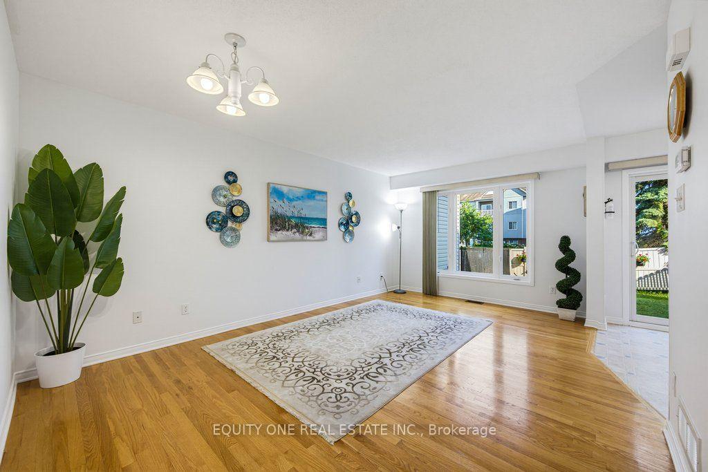 Photo 10 of 318 Amici Terrace, Ottawa, Kanata - Emerald Meadows/Trailwest — HOMEH