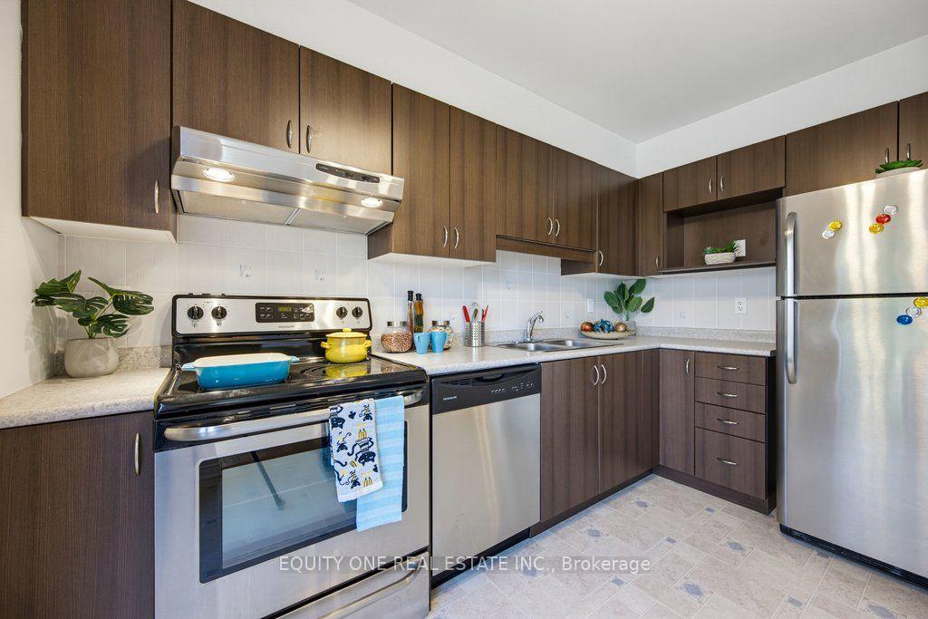 Photo 18 of 318 Amici Terrace, Ottawa, Kanata - Emerald Meadows/Trailwest — HOMEH