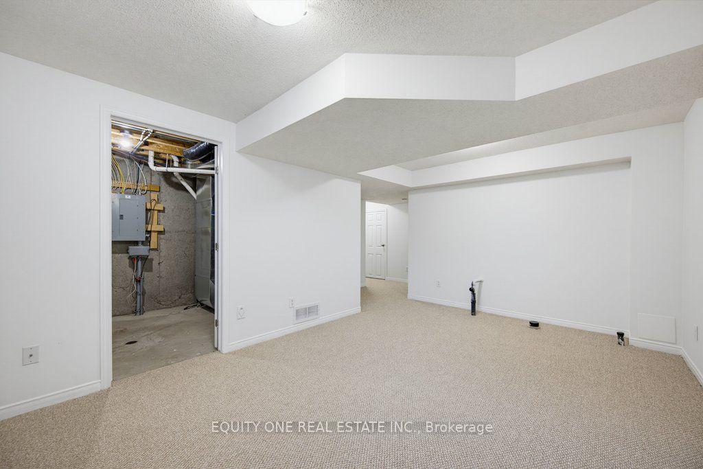 Photo 42 of 318 Amici Terrace, Ottawa, Kanata - Emerald Meadows/Trailwest — HOMEH